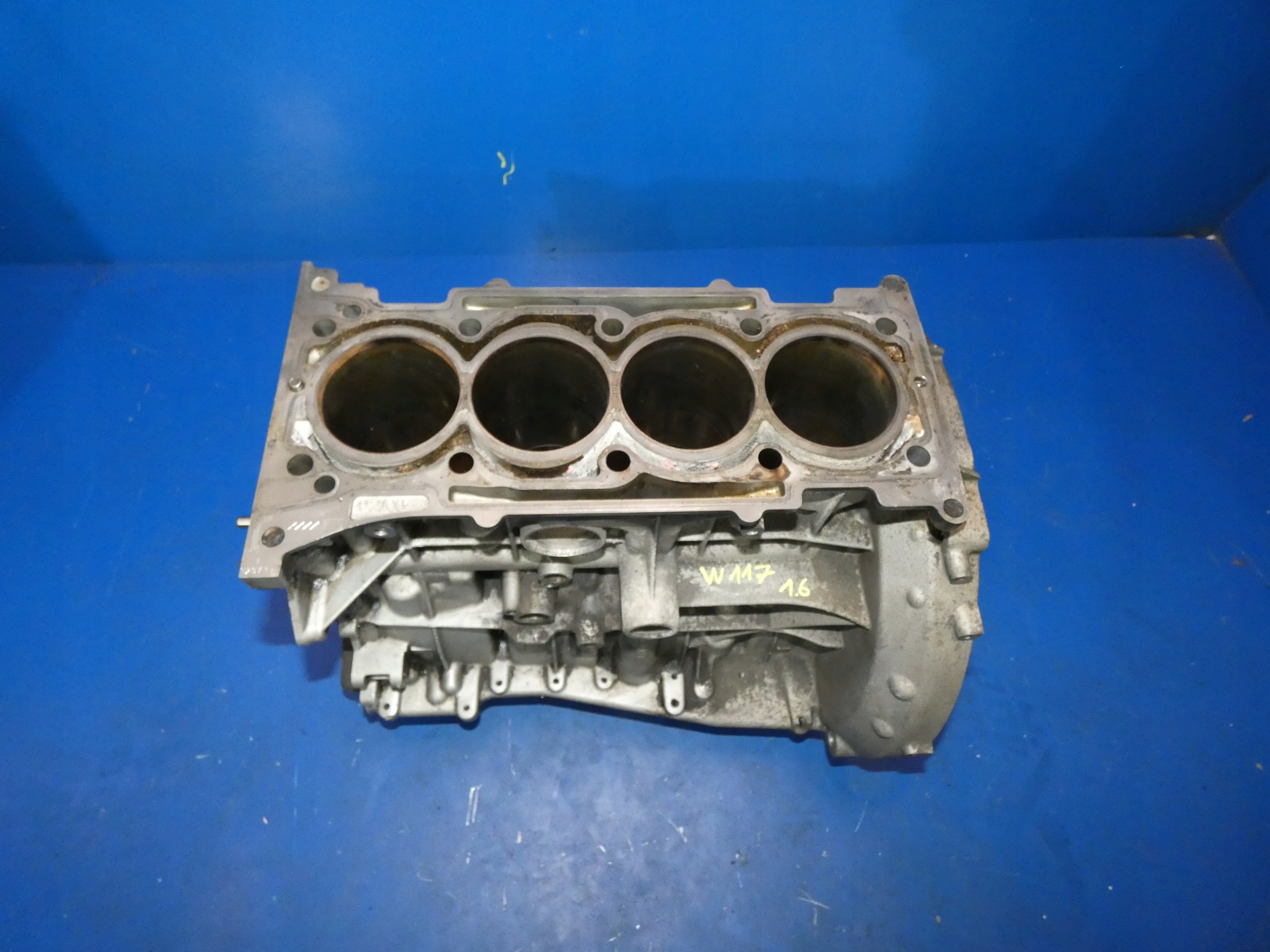 CLA W117 B W246 A W176 1.6 CGI TB BLOK Motore 270.910