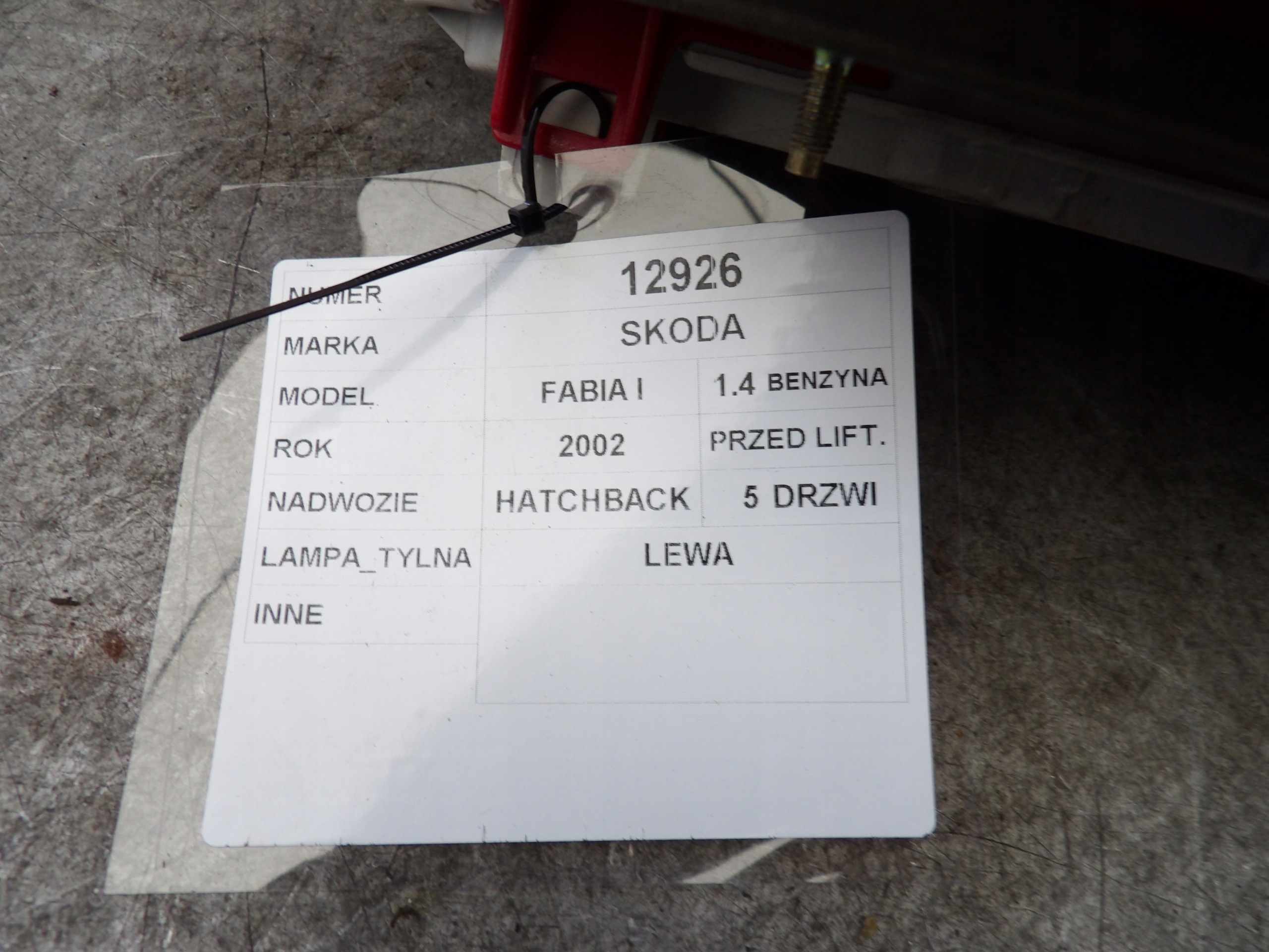 Skoda Fabia and light rear left HB