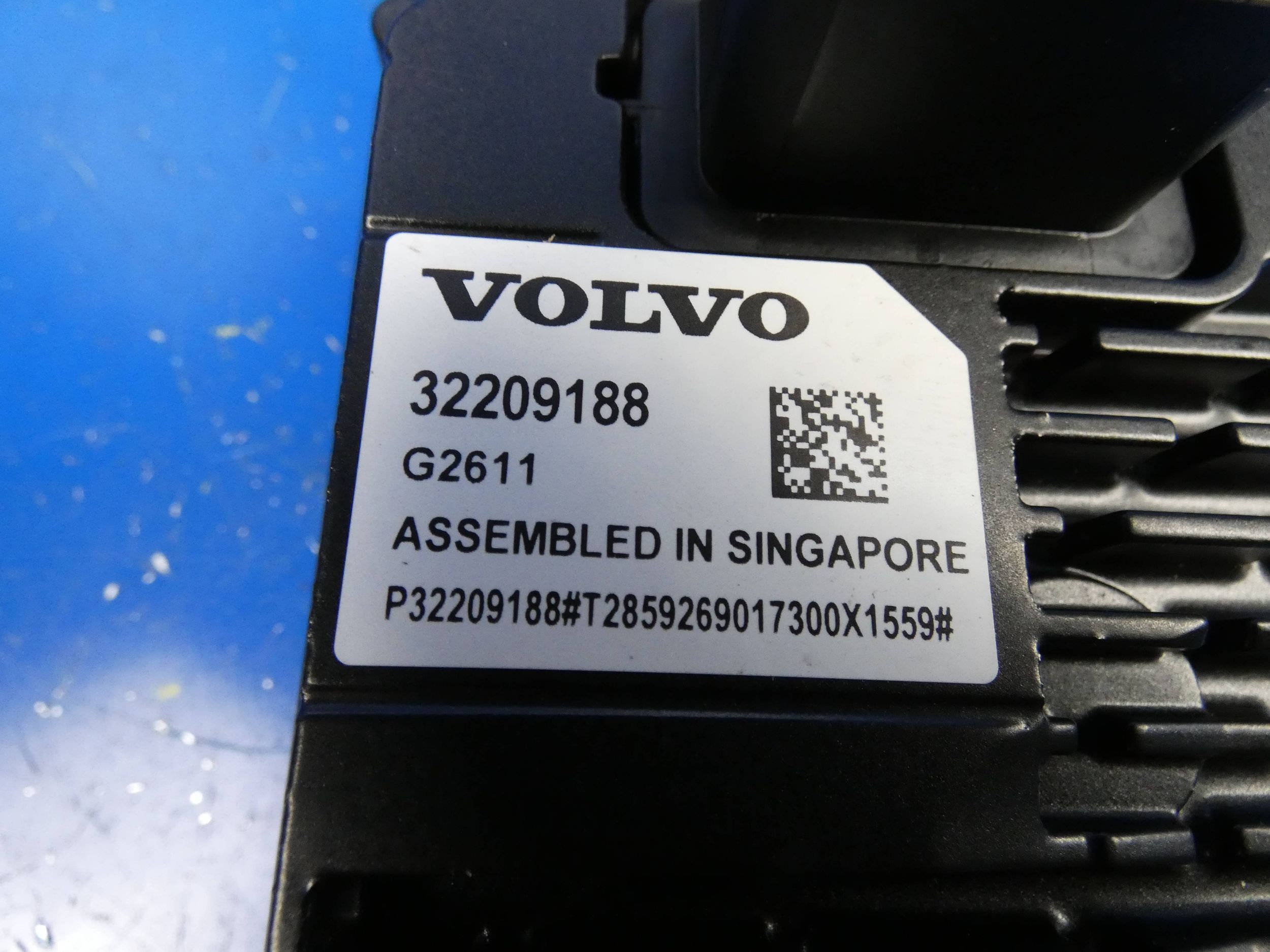 VOLVO XC60 II XC90 II V90 S90 V60 II RADAR sensor KAMERA front front