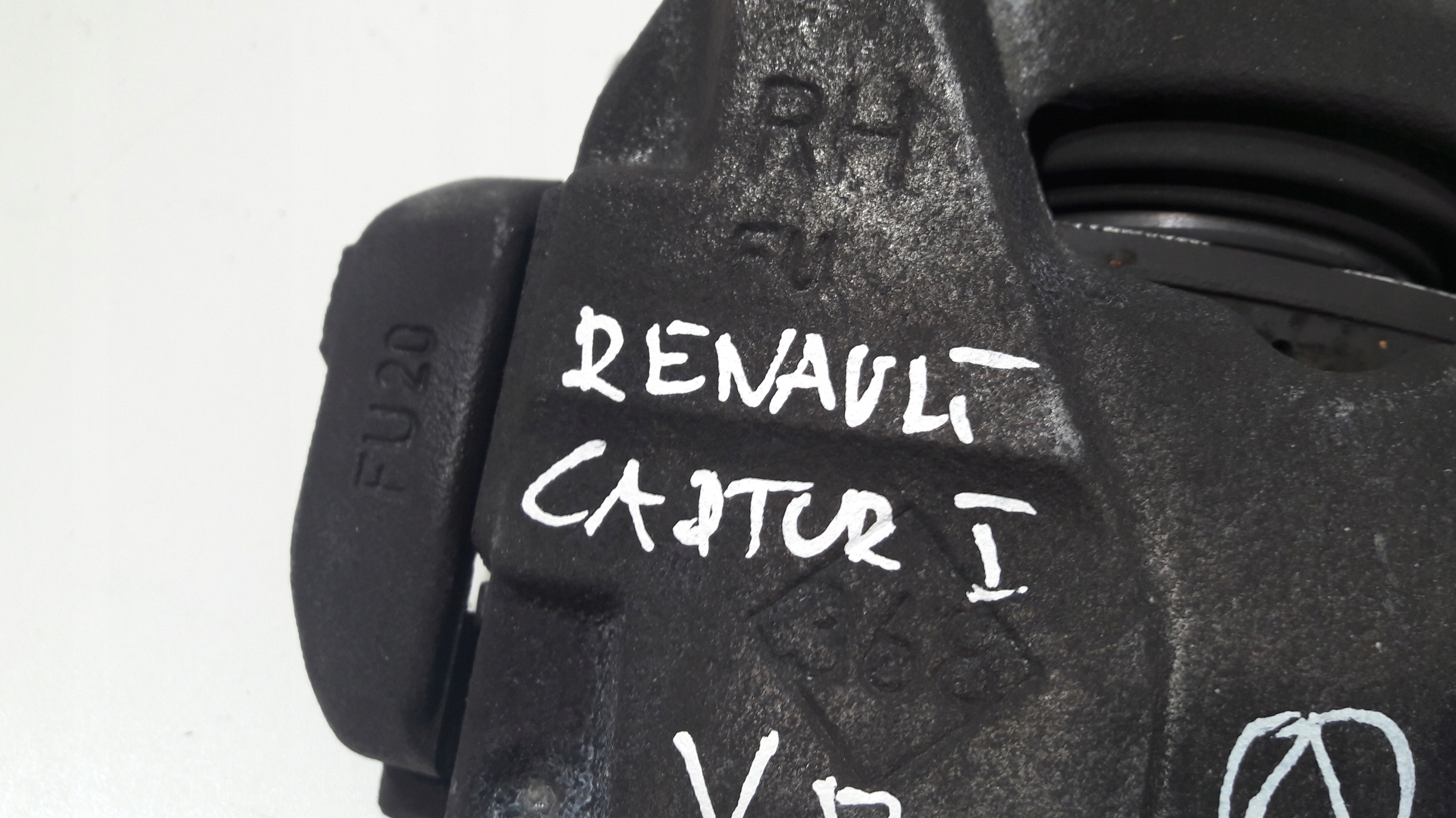 RENAULT CAPTUR and caliper brake right front 368RH