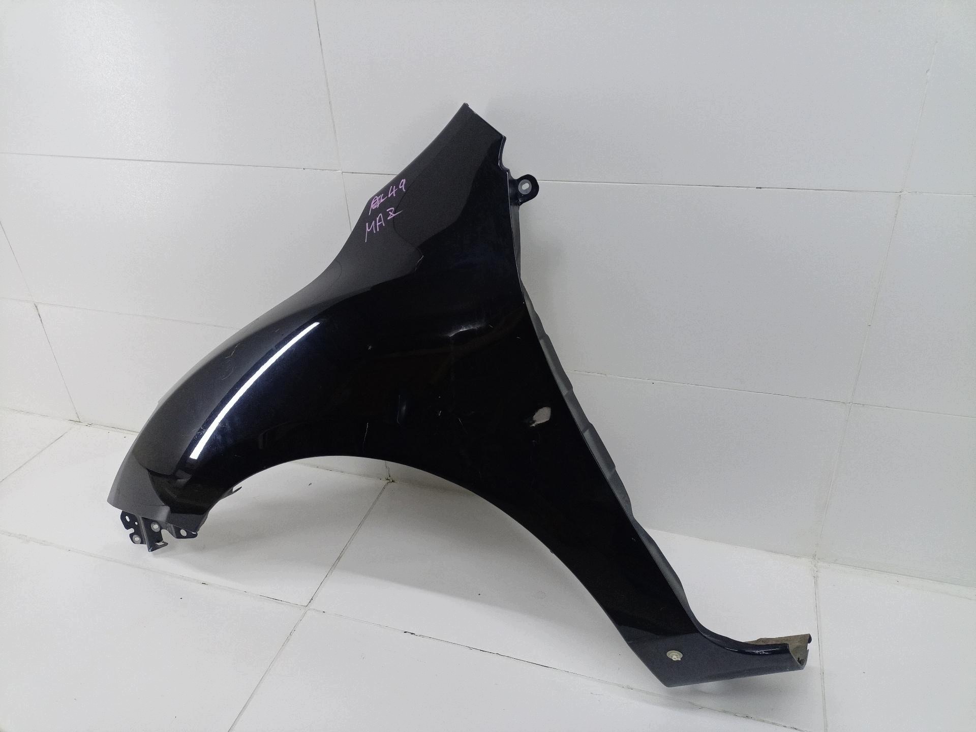 fender front left side Mazda 3 2 BL 2010