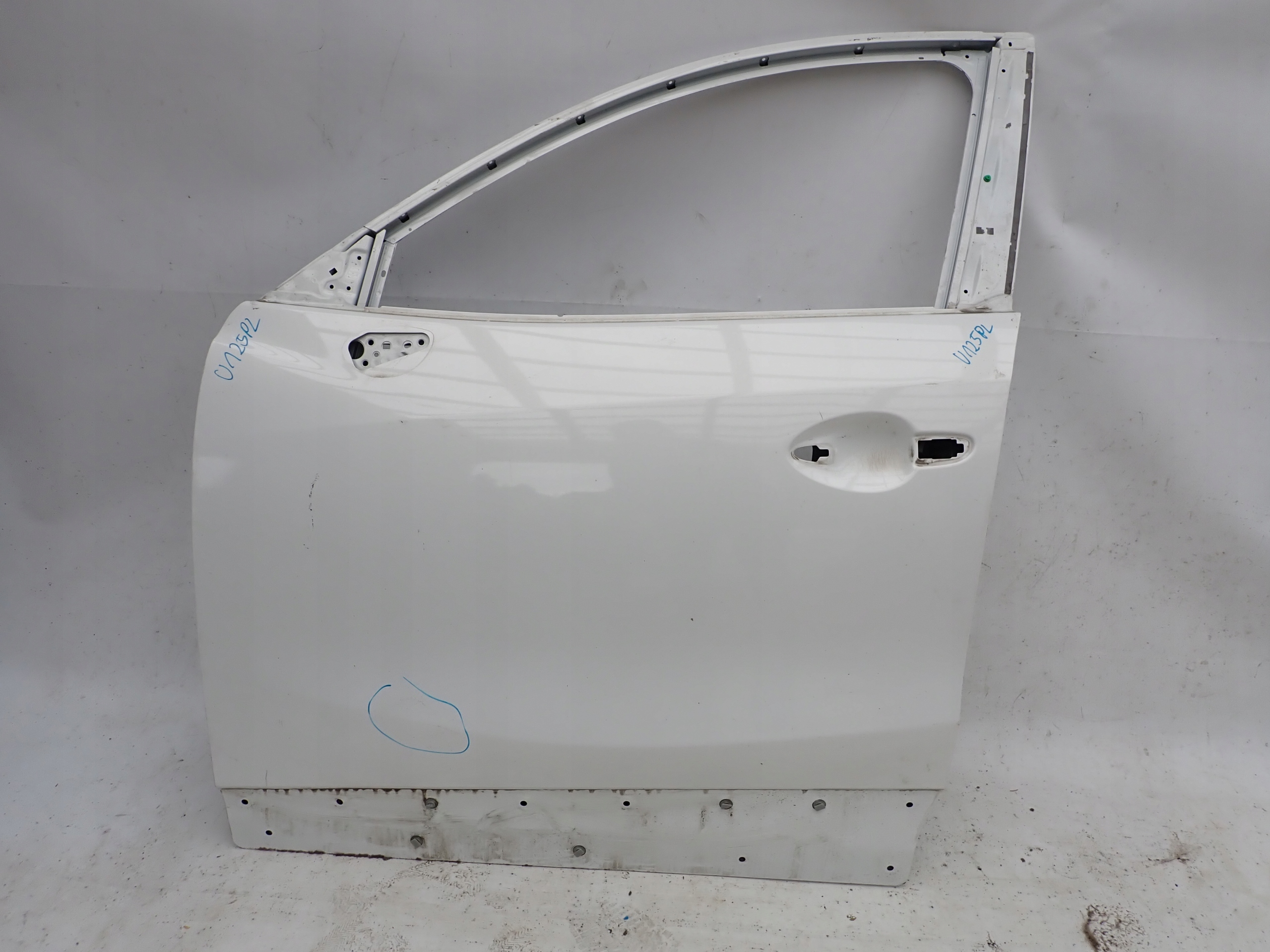 MAZDA CX-5 and 1 12-17 door front front left