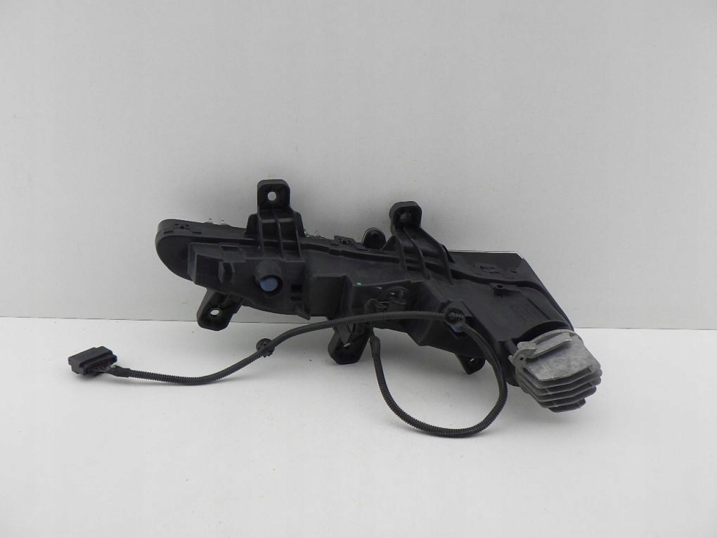PEUGEOT 208 II 2 2008 19- Nebelscheinwerfer LED DRL rechts