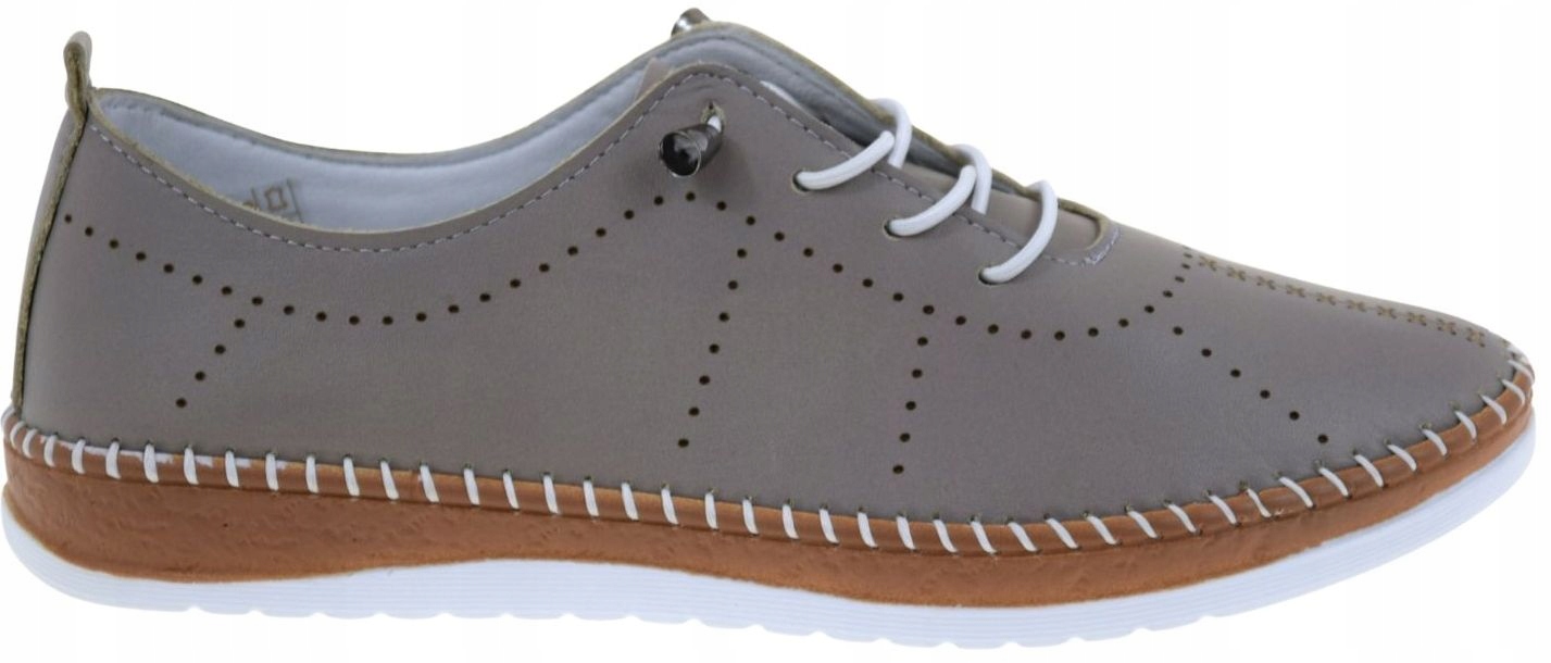 Dámské kožené polobotky béžové, lehké a pohodlné Vacarro 0303-103 VEL.39