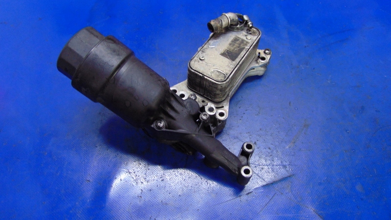 Gehäuse Ölfiltergehäuse 2.2CDI MERCEDES SPRINTER W907 W910 18-25R