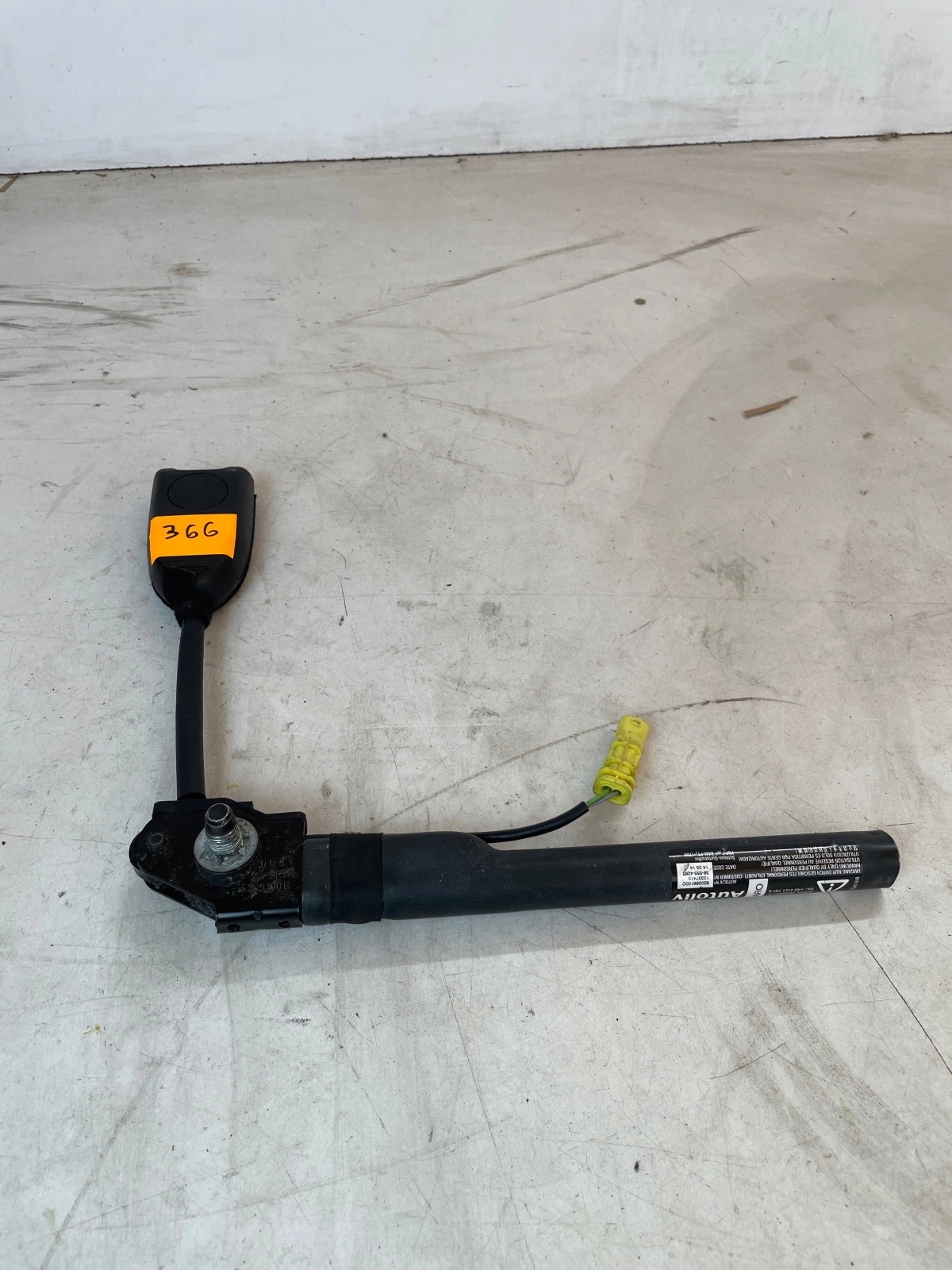 adjuster supports front front right Opel Astra J GTC 3D