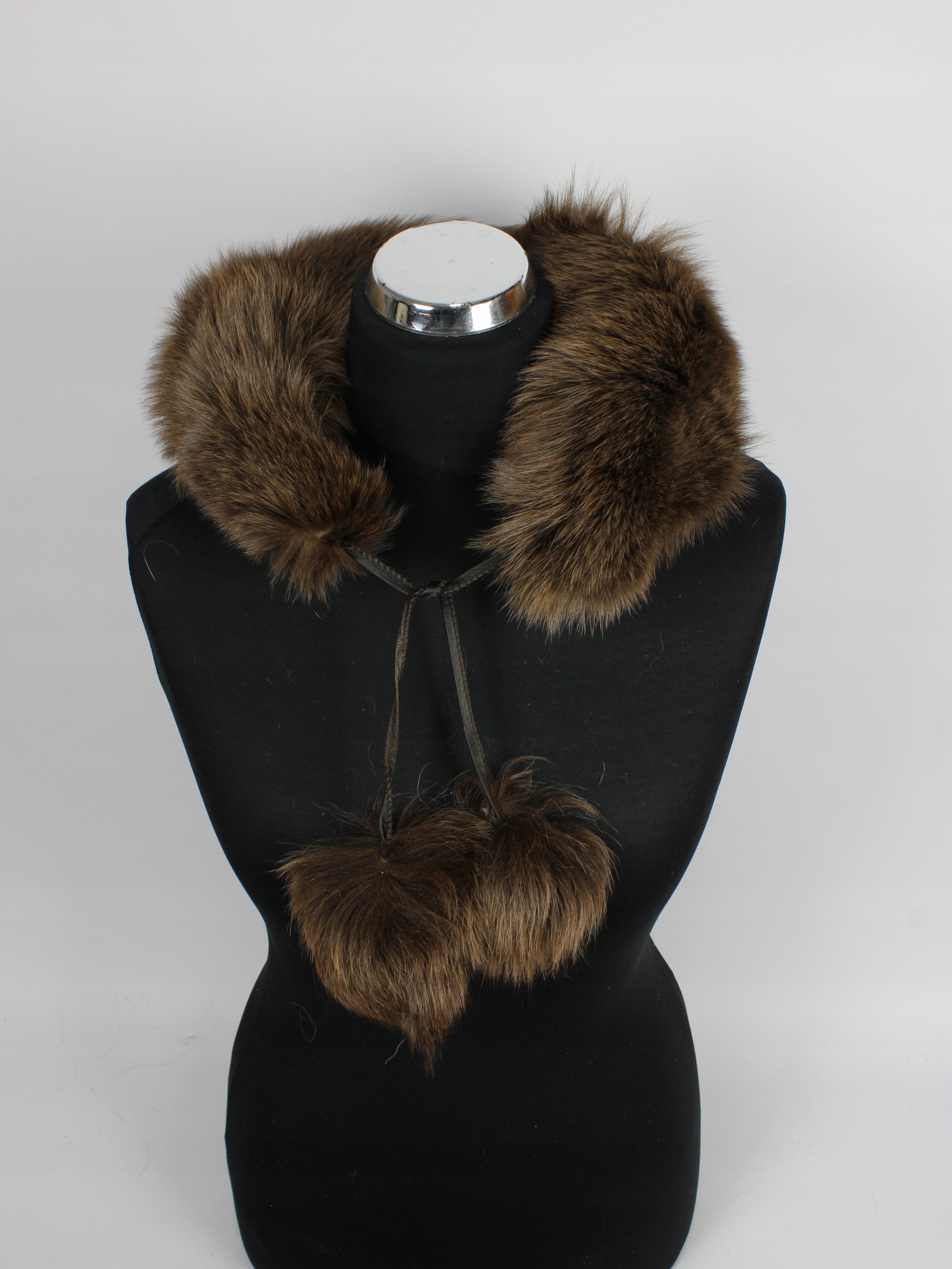 Kołnierz z lisa puszysty 100%NATURALNY