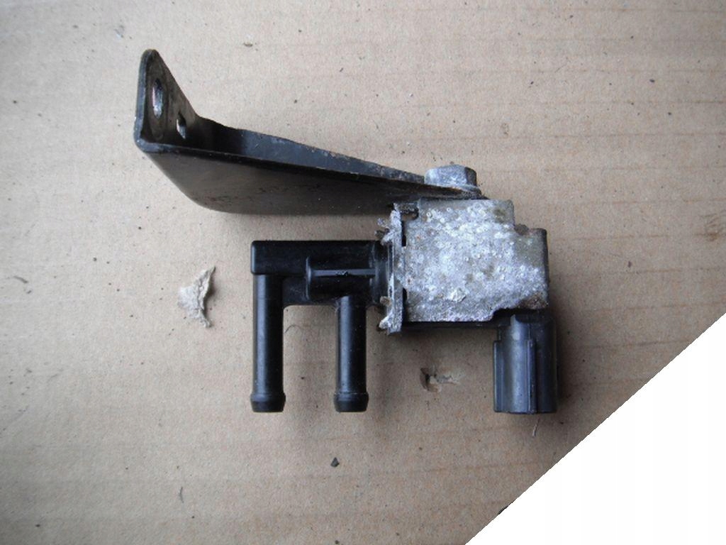 SUZUKI LIANA 1.6 02r ZAWÓR PODCIŚNIENIE