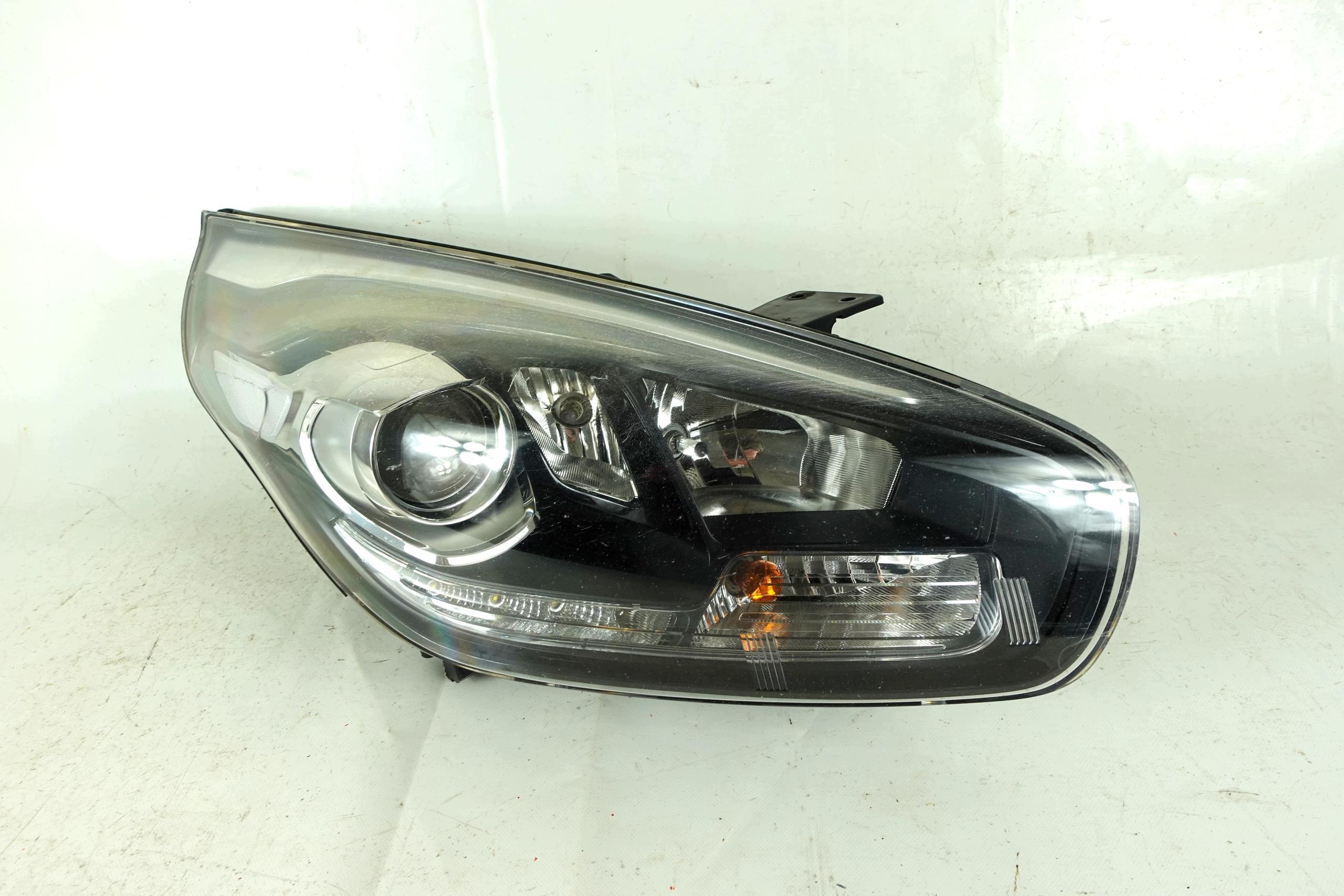 light right front right front KIA CARENS 4 IV 13-16 2013-2016 RHD UK