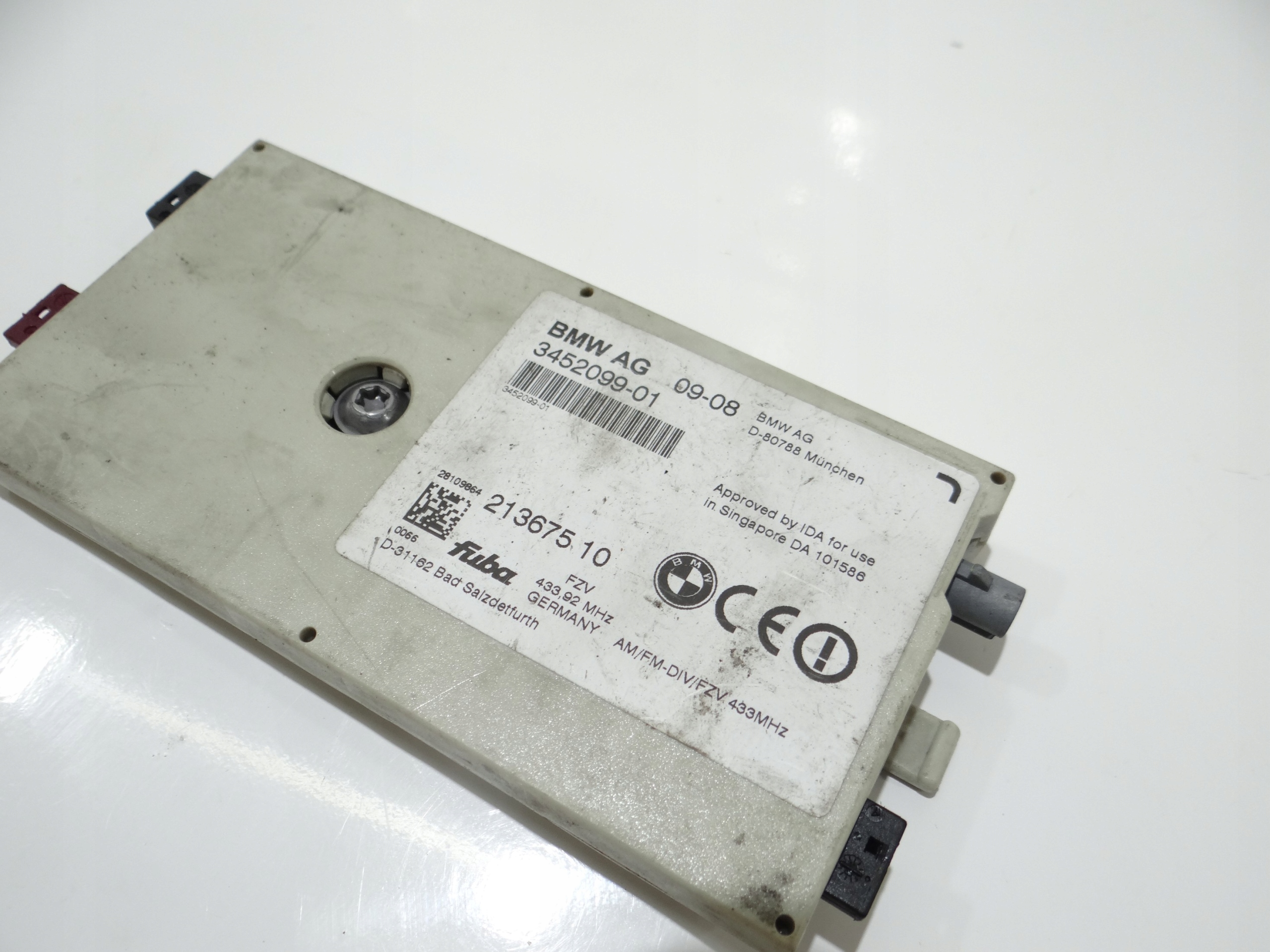 BMW E83 amplifier DIVERSITY 3452099 (19245850)