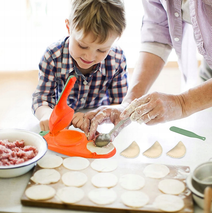MASZYNKA DO LEPIENIA PIEROGÓW PIEROGARKA 2w1 Marka bez marki