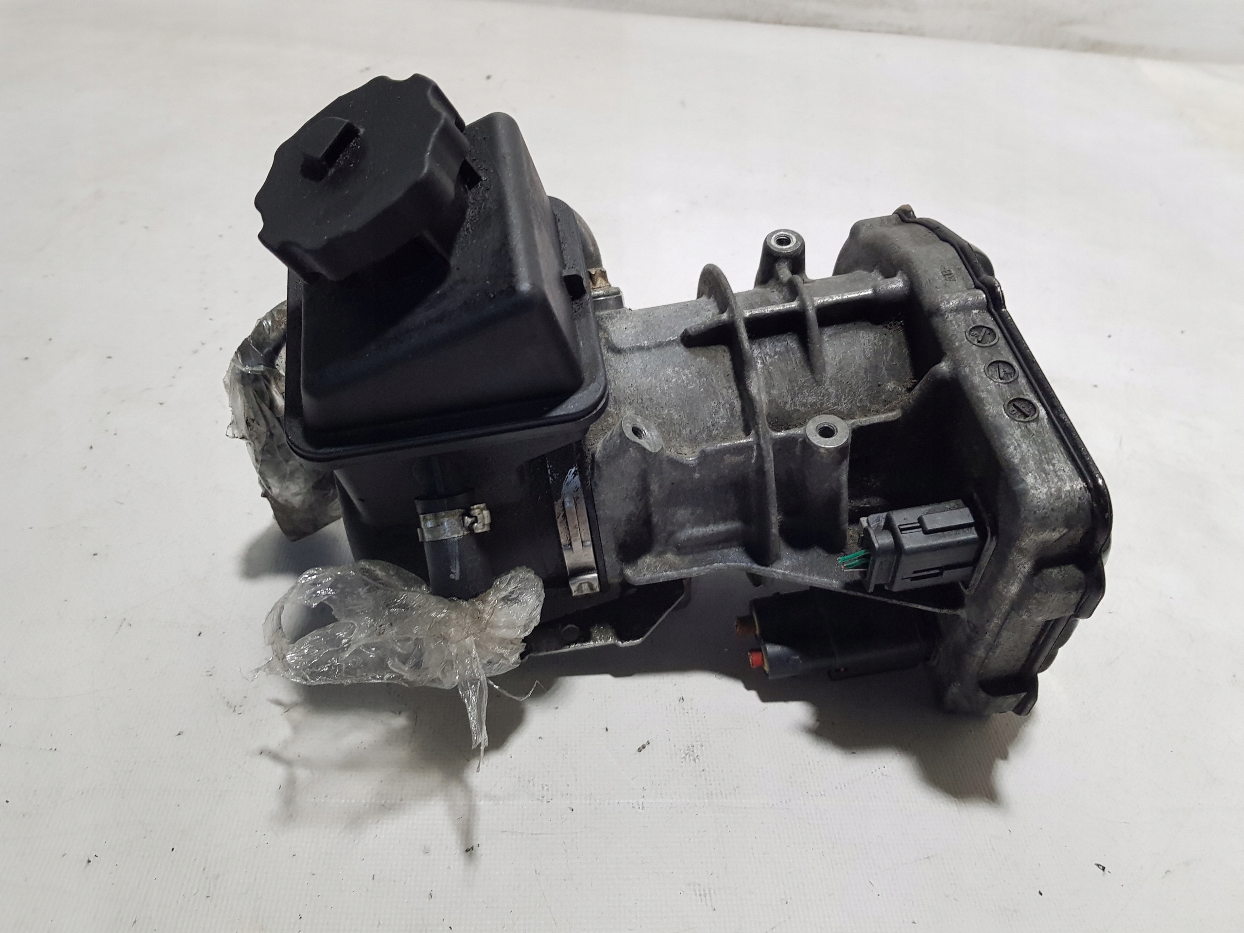 MERCEDES ML GL W251 W164 X164 servo pump A1644601780