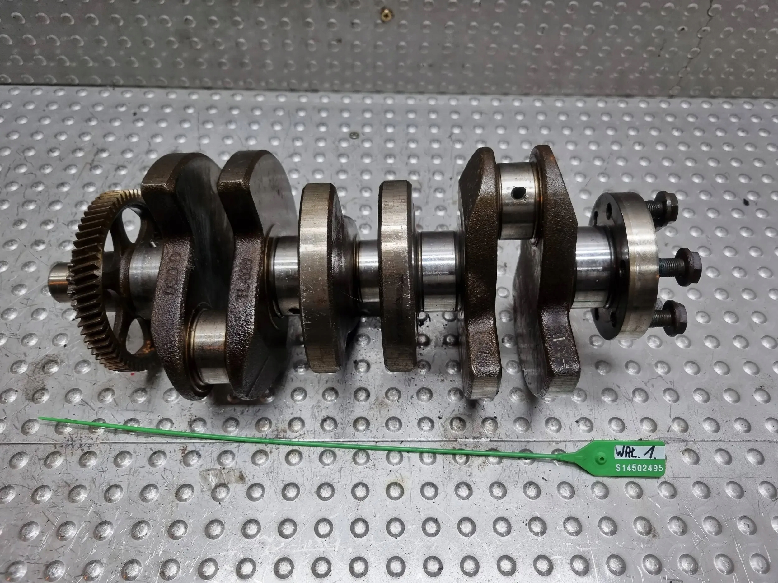 crank 03DD VW SKODA AUDI 1.2 12V 6V