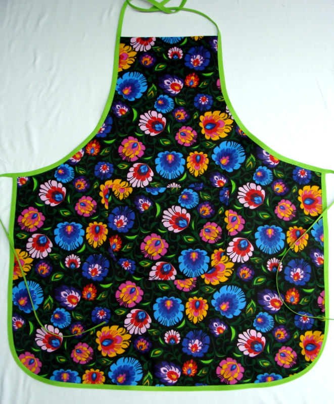 

Fartuszek kuchenny folk czarny