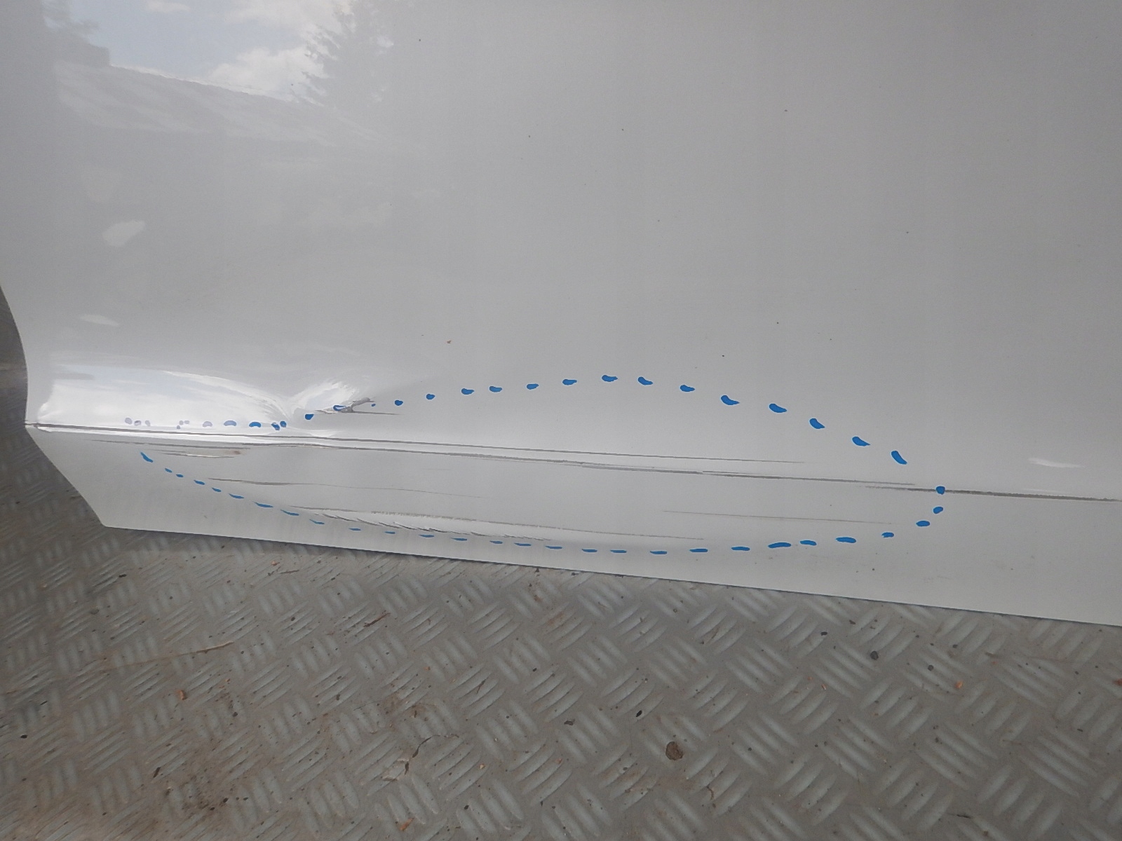 TESLA MODEL 3 PRAWE DRZWI PRZÓD PRZEDNIE 1090612 ORYGINAŁ Numer katalogowy części TESLA1090612