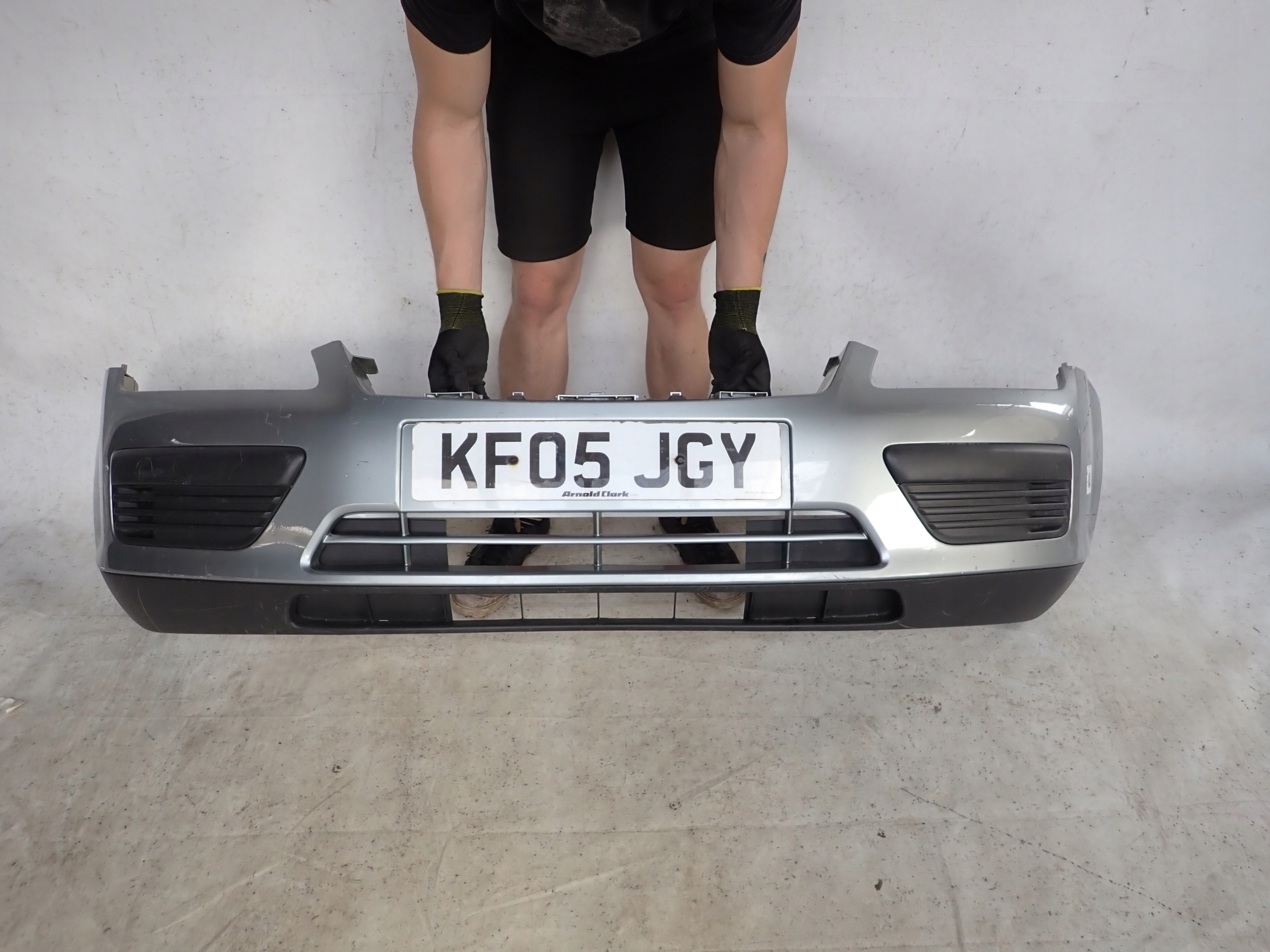 FORD FOCUS II MK2 04- bumper front front