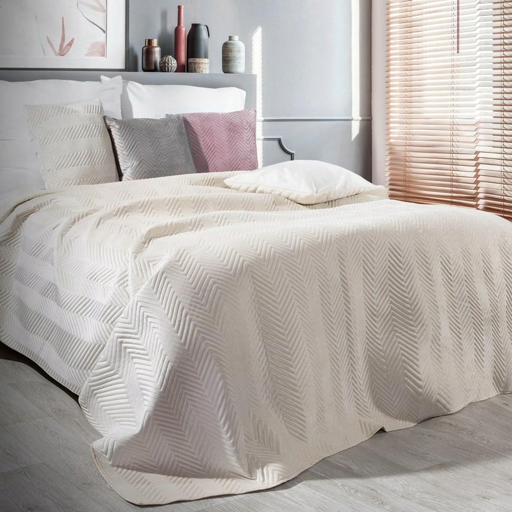 Přehoz na postel 220x240 Sofia krémový velurový