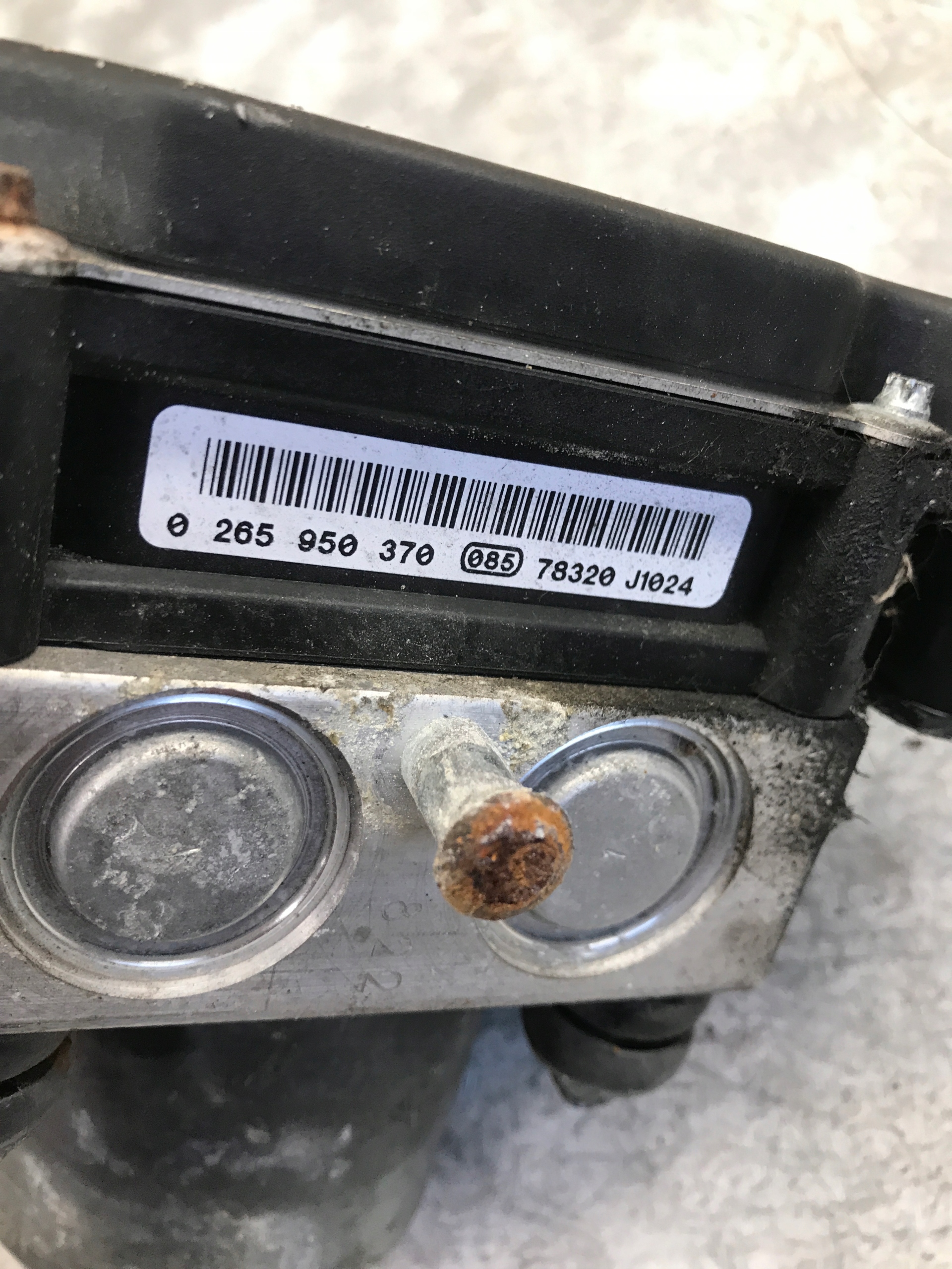 Pompa ABS CITROEN C4 e 9649988180
