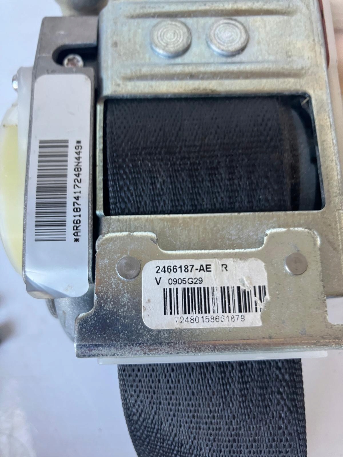 tension belt safety right front TESLA MODEL S 1079282-03
