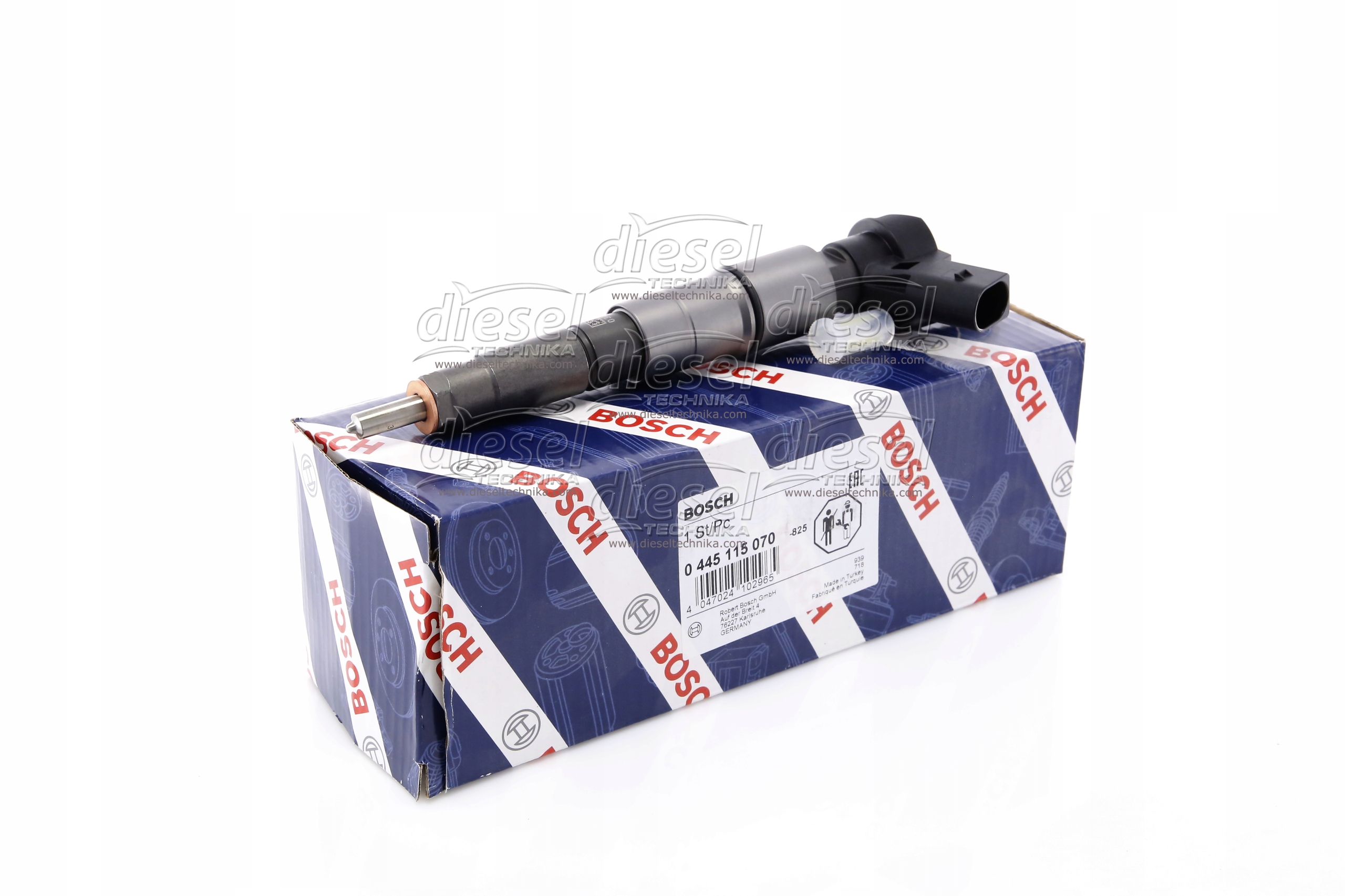 rsd09様 Płaskie sandały zdobione metalowymi monogramami DESIRE