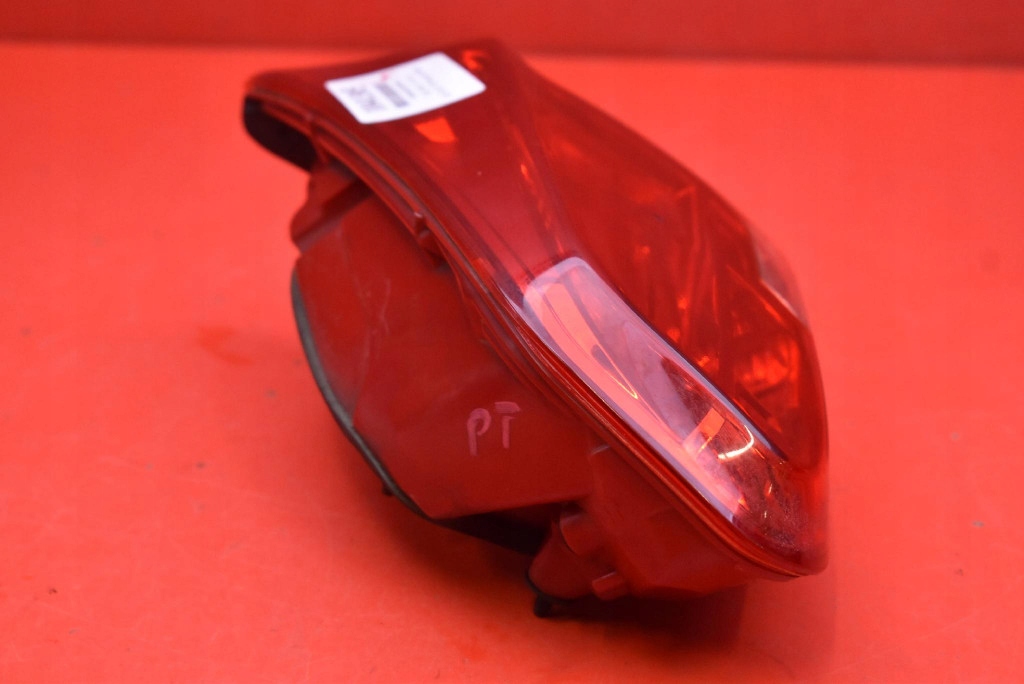 light right rear part rear 92404-A20 KIA CEED 2 II 5D HB LIFT 15-18