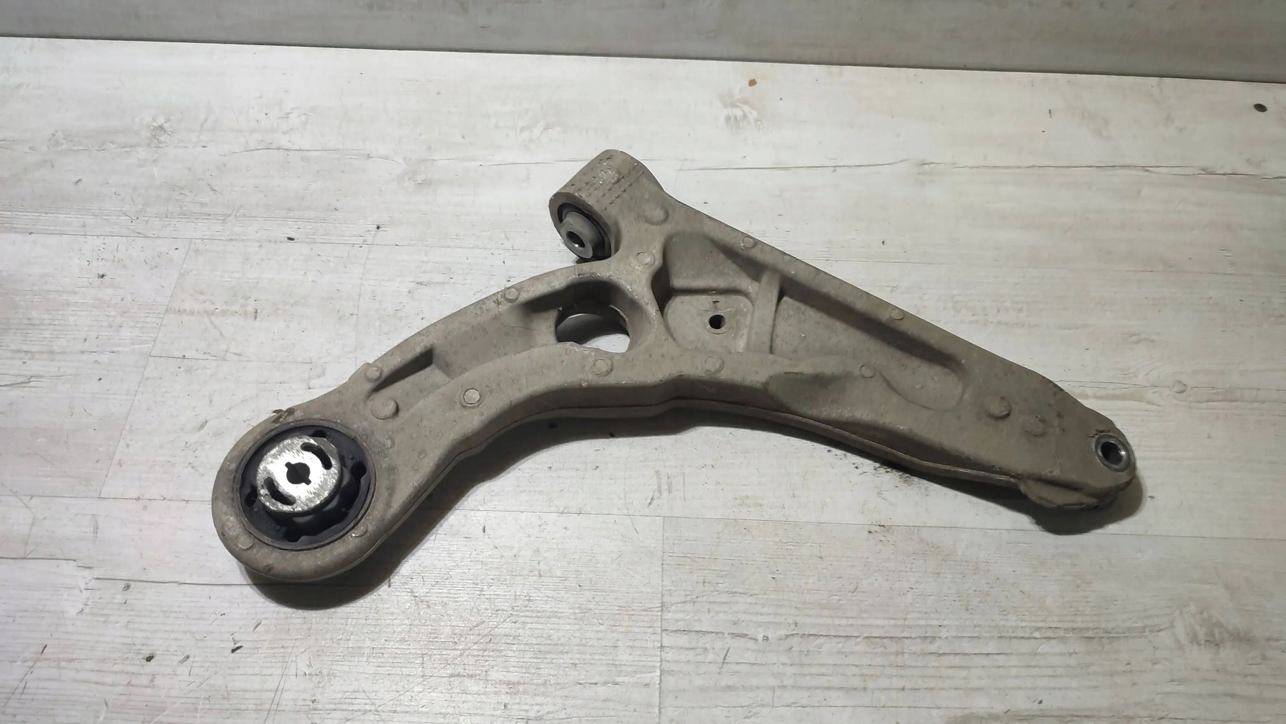 Jeep Cherokee 2015 front side left arm front