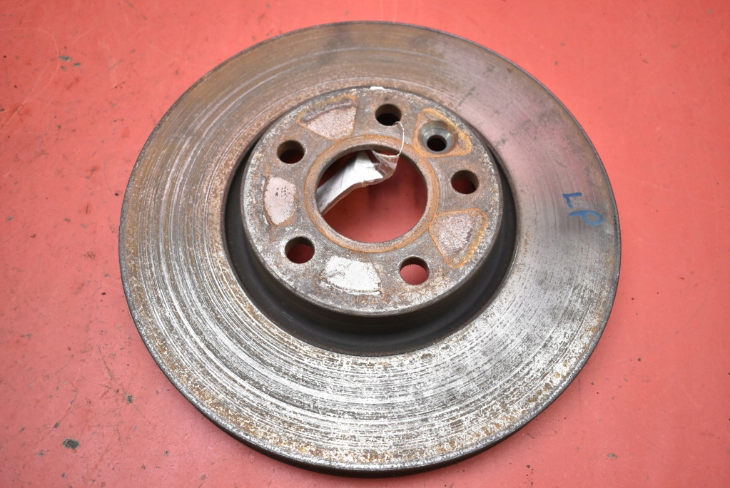 disc brake front VOLVO V60 1 and 2.0 D3 136 KM 10-13