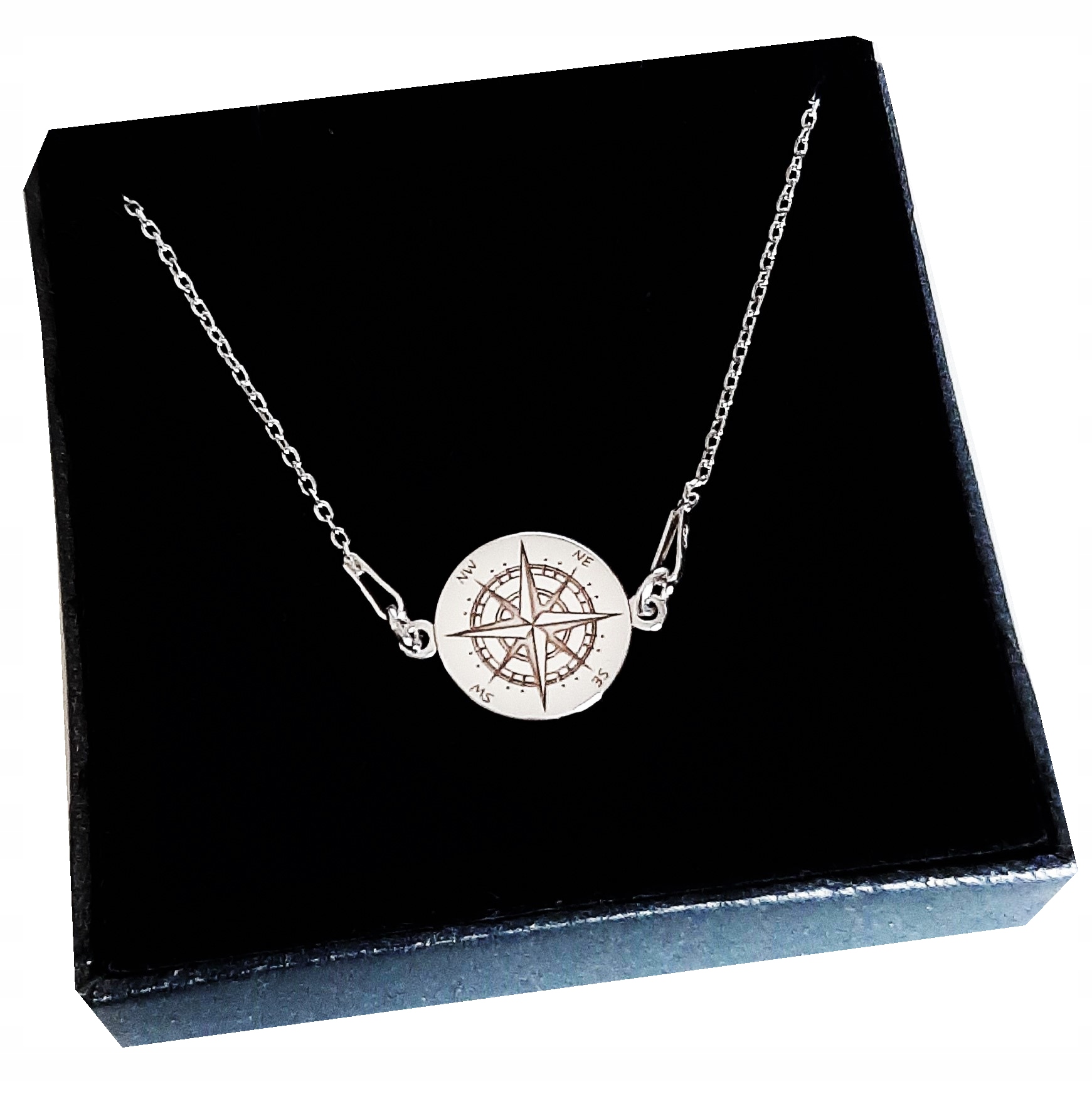 

Naszyjnik srebrny Róża Wiatrów Nesw Srebro 925