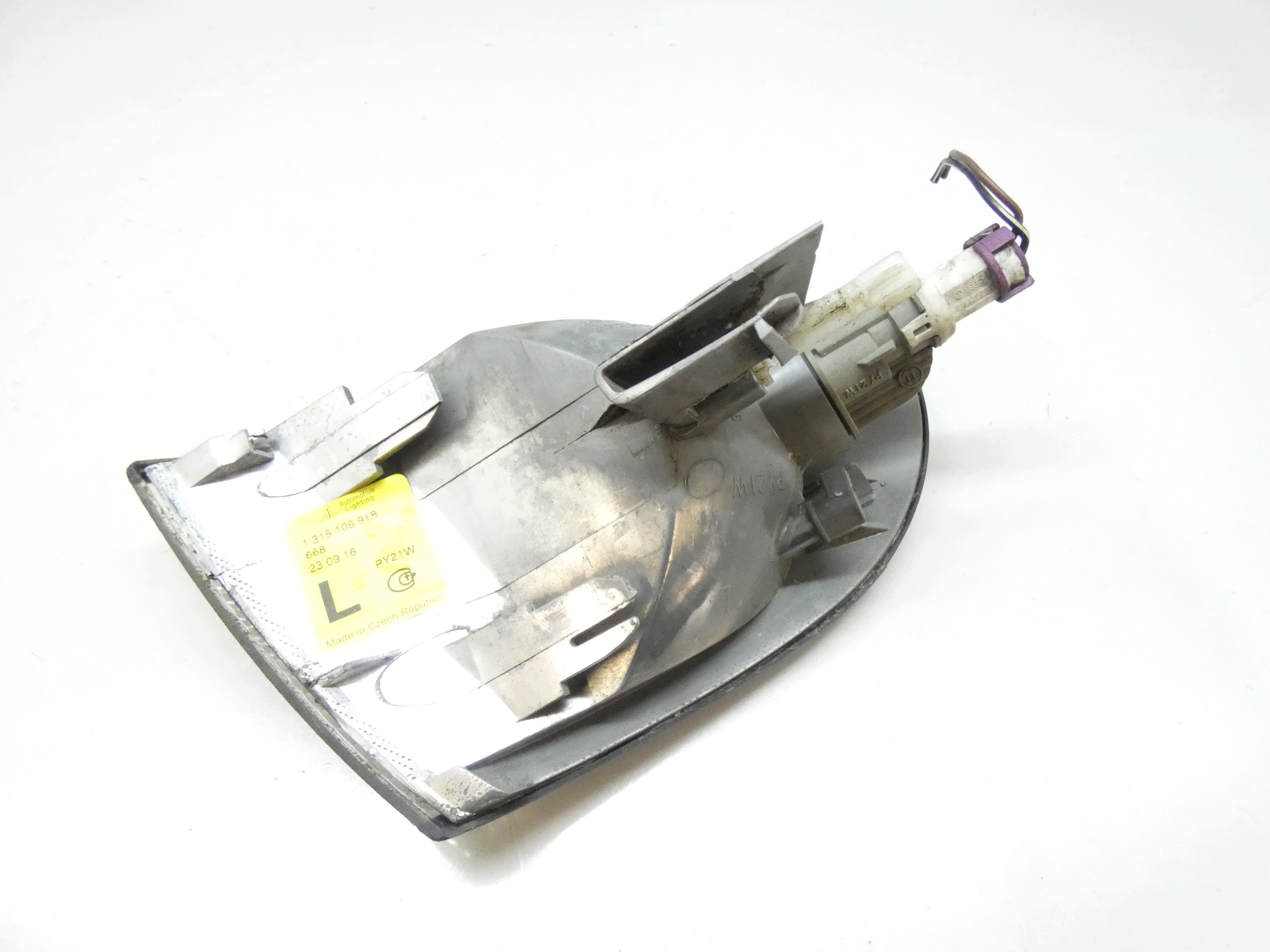 indicator left front AUDI A4 B5 95-99 1315106918 original OPRAWKA
