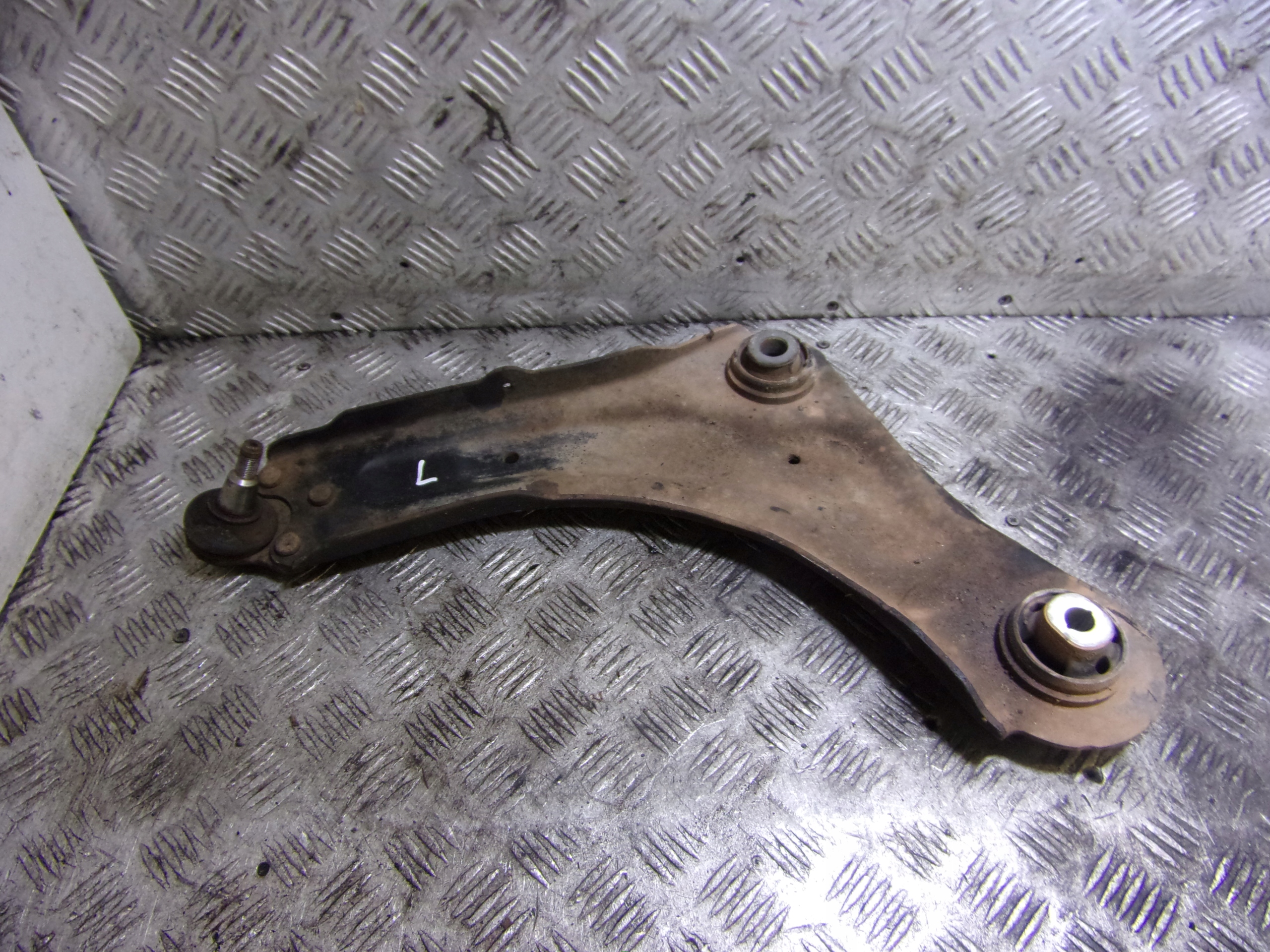 Querlenker links vorne RENAULT MEGANE 3
