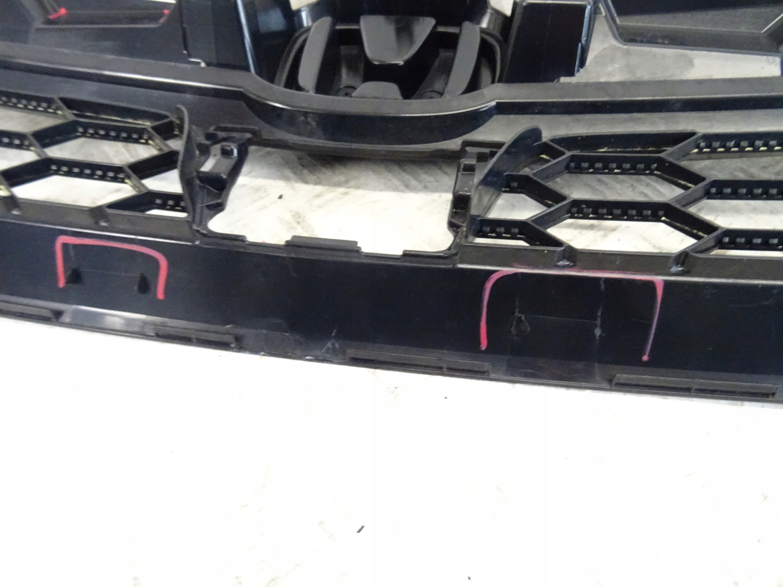 grill grille front front HONDA CR-V V 71121-TNY-G1