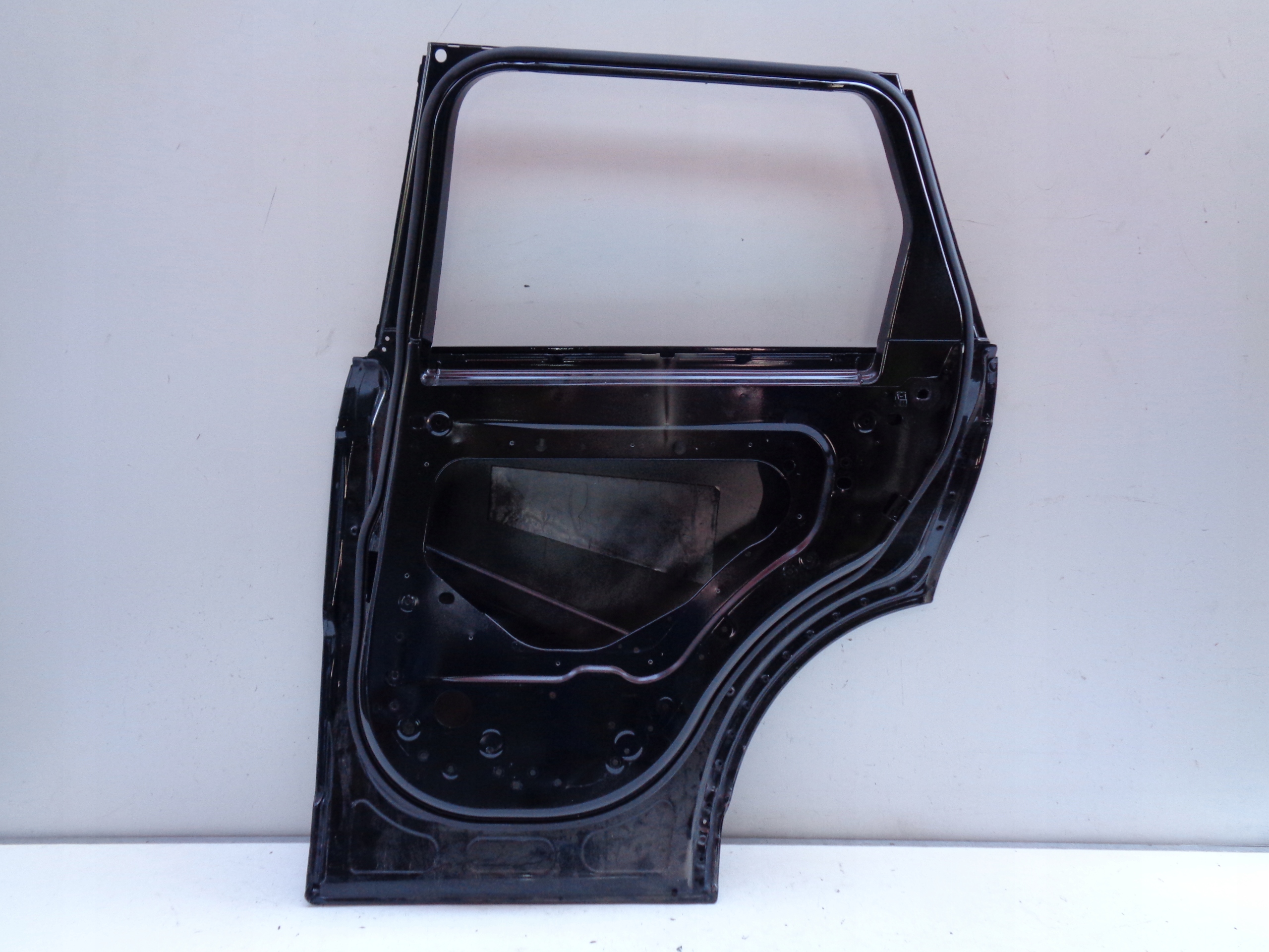 door right rear. RANGE ROVER SPORT L494 13- 34968