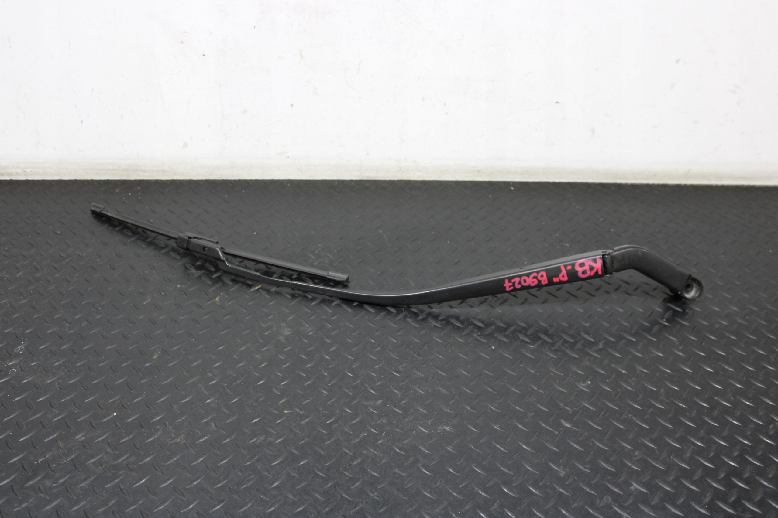 wiper arm wiper right MAZDA CX5 II 2 KB KF