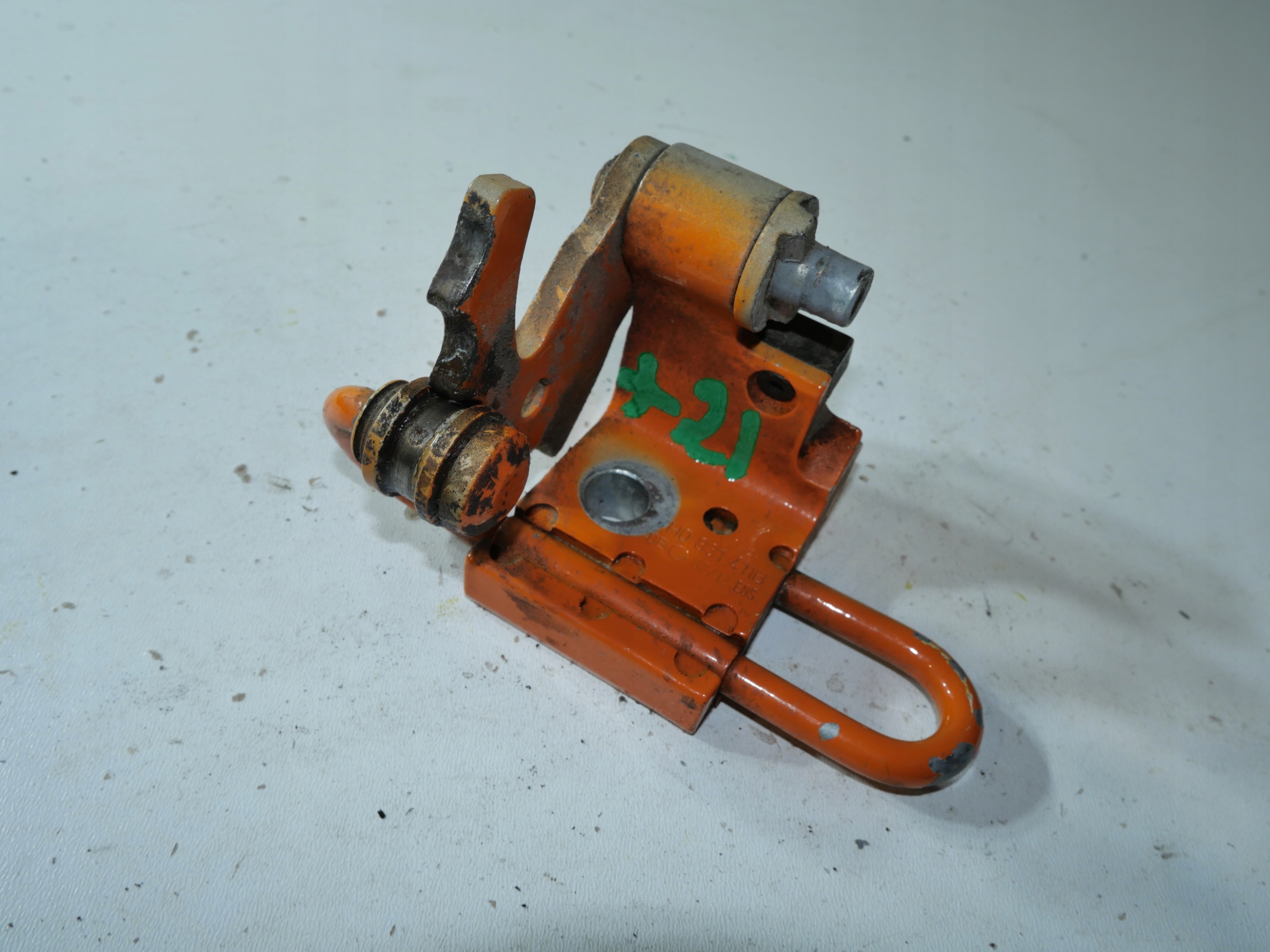 hinge door front front left VW T5 7H0831411B