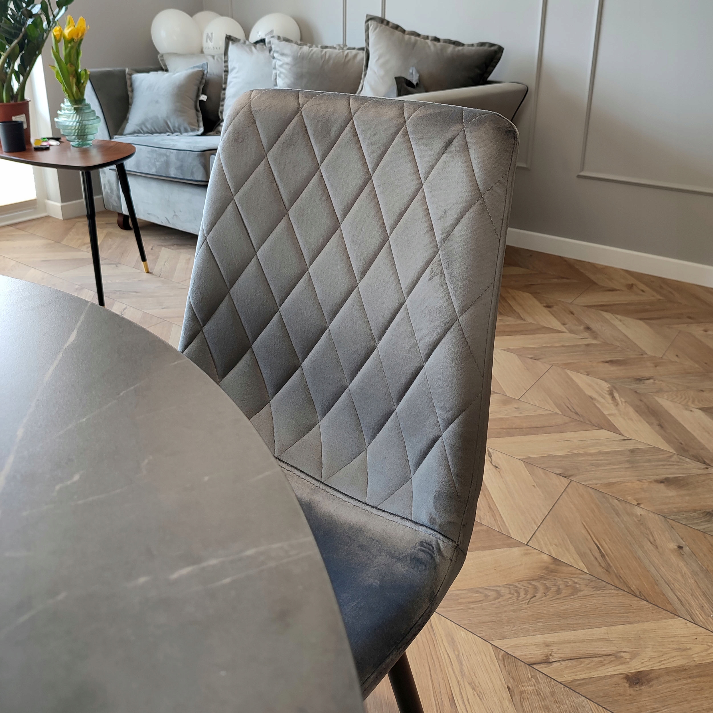 KRZESŁO TAPICEROWANE WELUROWE LOFTOWE NOWOCZESNE DO SALONU KUCHNI JADALNI Kod producenta 5902340325926