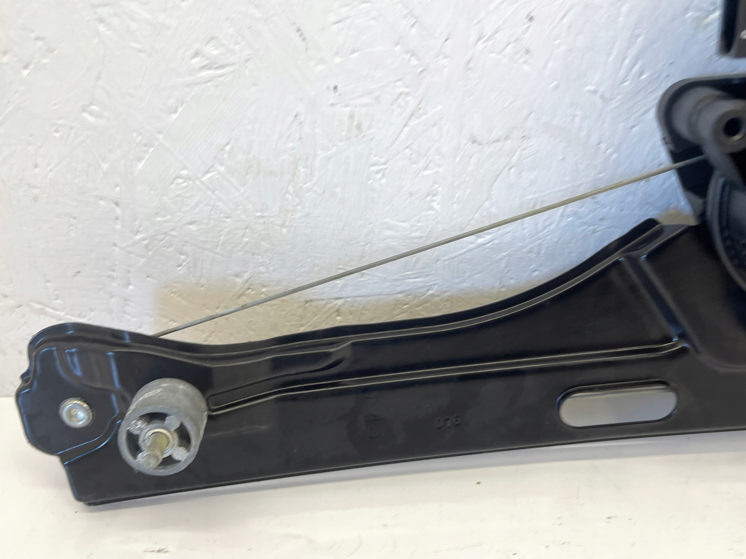 BMW 2 F45 window regulator mechanism right front front 2579946