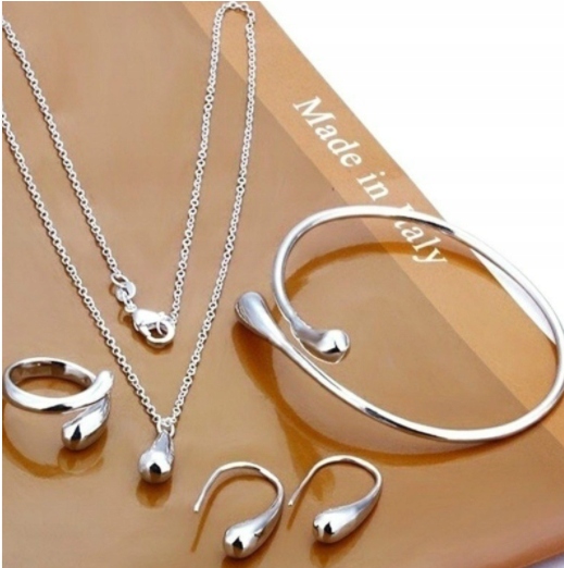 

Komplet Biżuterii Posrebżanej Krople 4W1 Silver