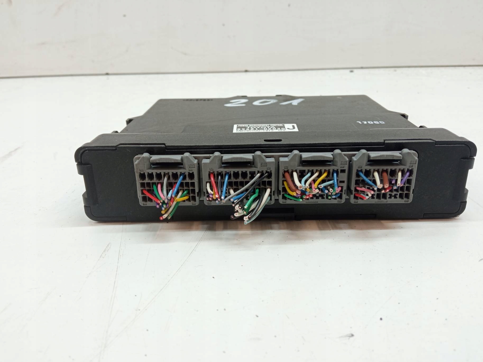 voltage module E18 89681-02030 Toyota Auris II (2012-)