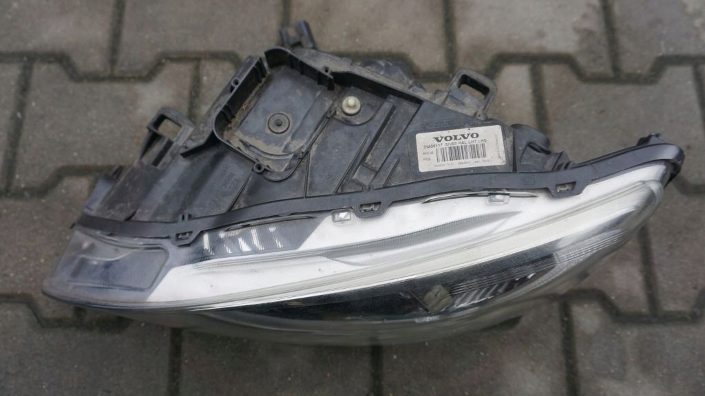 VOLVO S60 V60 LIFT - left light H7