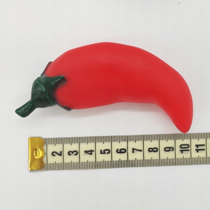 GUMOWE WARZYWA ZESTAW ZABAWEK 8 SZT PISZCZĄCE Marka bez marki