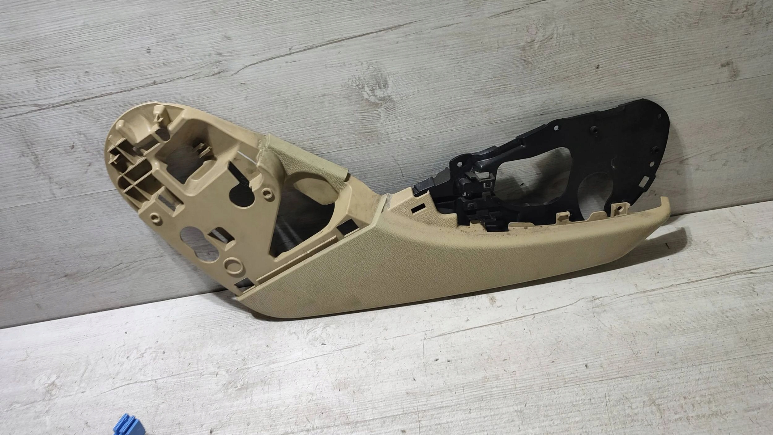 Mercedes-Benz R W251 2008 front side right cover seat