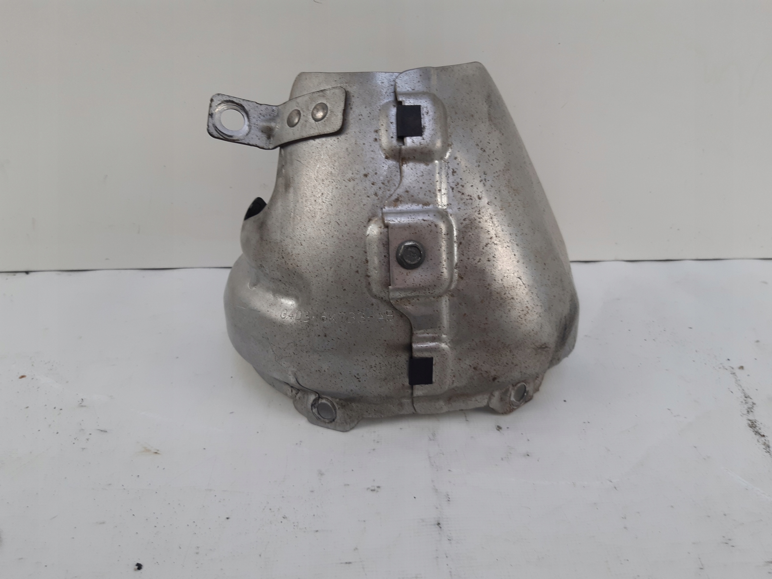 G4D3-6K733-AB - RANGE ROVER EVOQUE І 2.0 11-ТЕПЛОЗАХИСНИЙ ЕКРАН