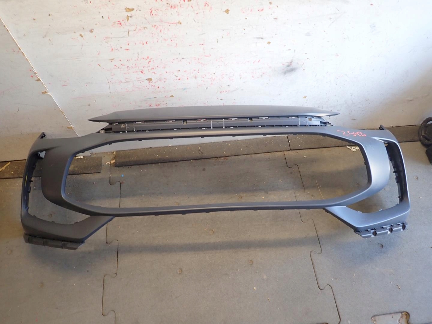 bumper front front MG ZS II 2024- new original 11406558