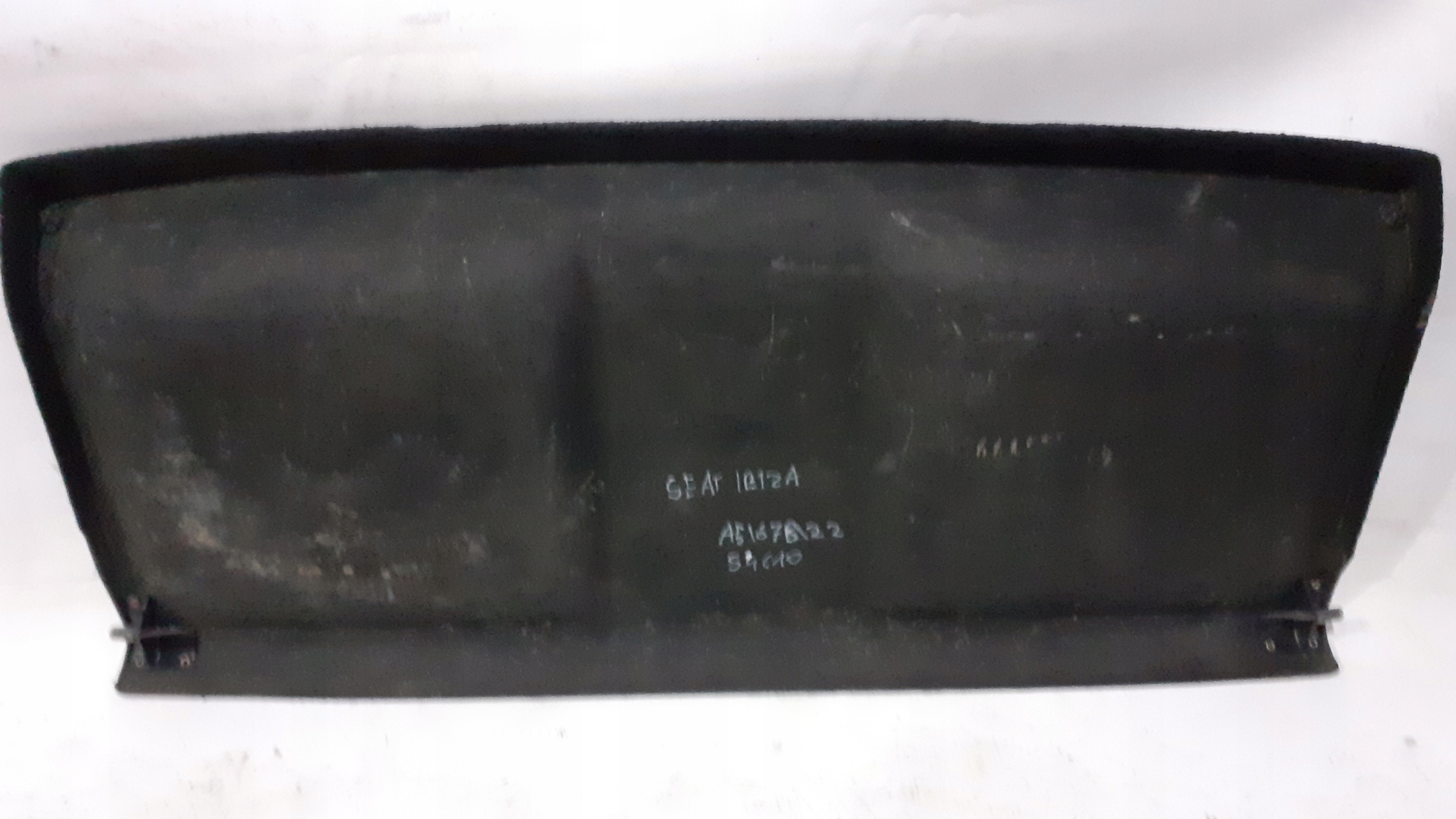 plato boot SEAT IBIZA 93