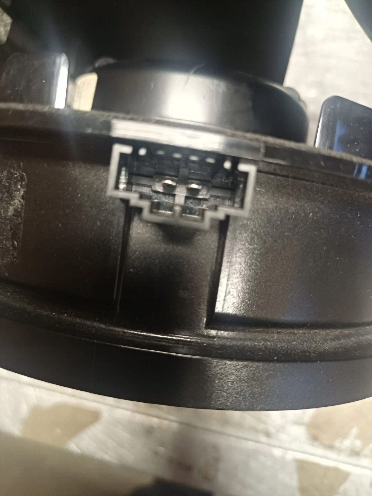 VW Volkswagen speaker DYNAAUDIO 1Q0035454D