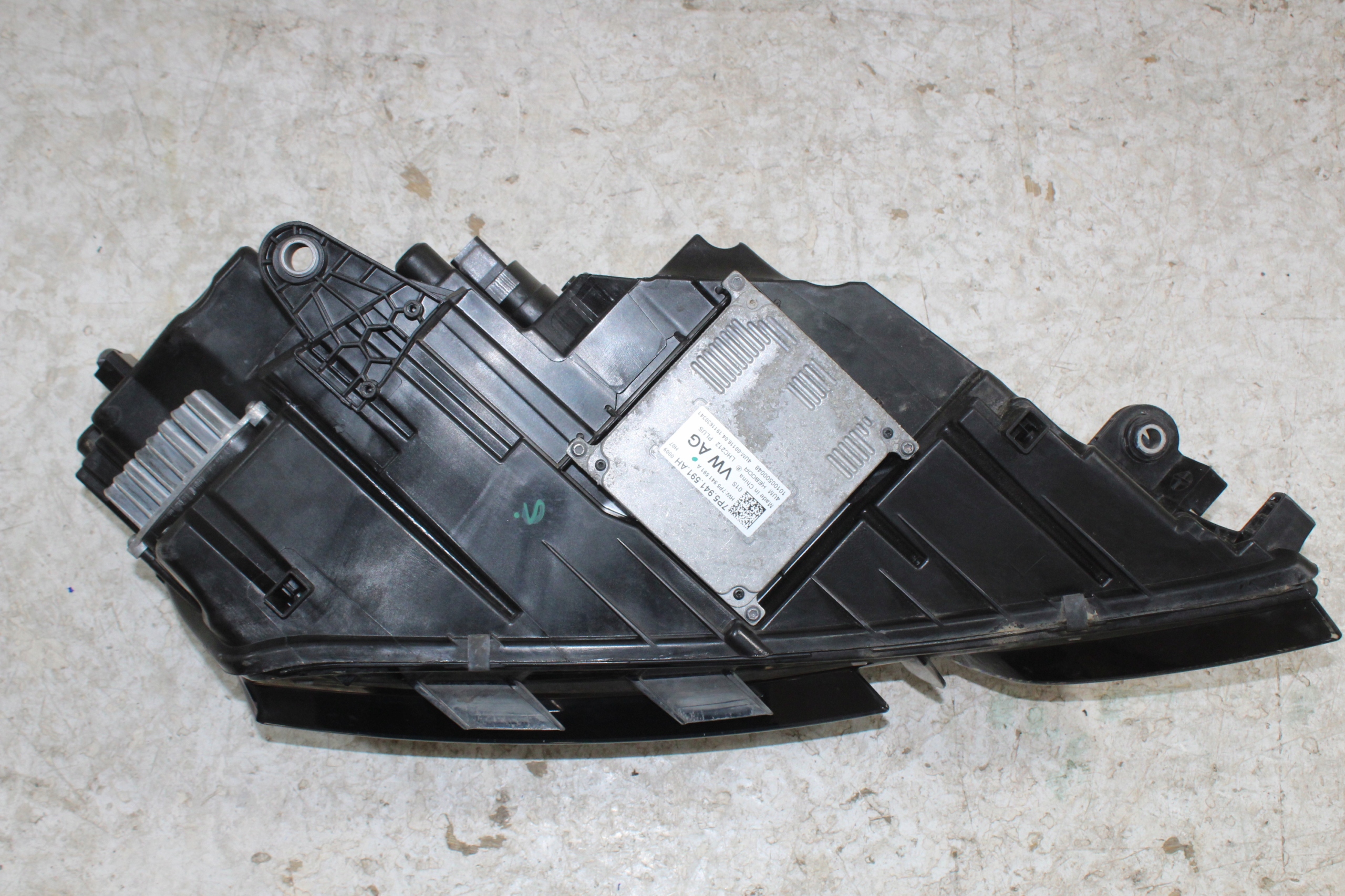 Skoda Octavia III lift light Full Led left front 5E1941015F