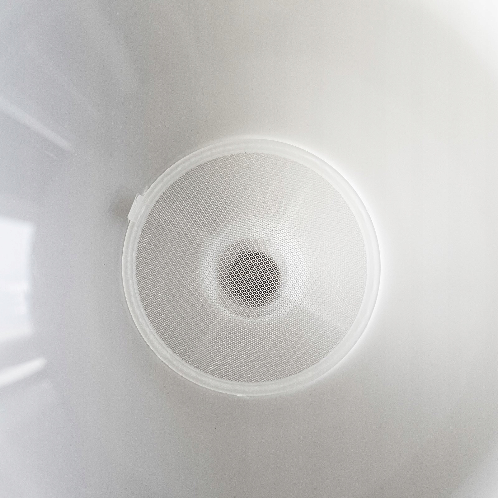 Lejek plastikowy fi 25cm ŚREDNI DO SITKA BROWIN Waga produktu z opakowaniem jednostkowym 0.24 kg