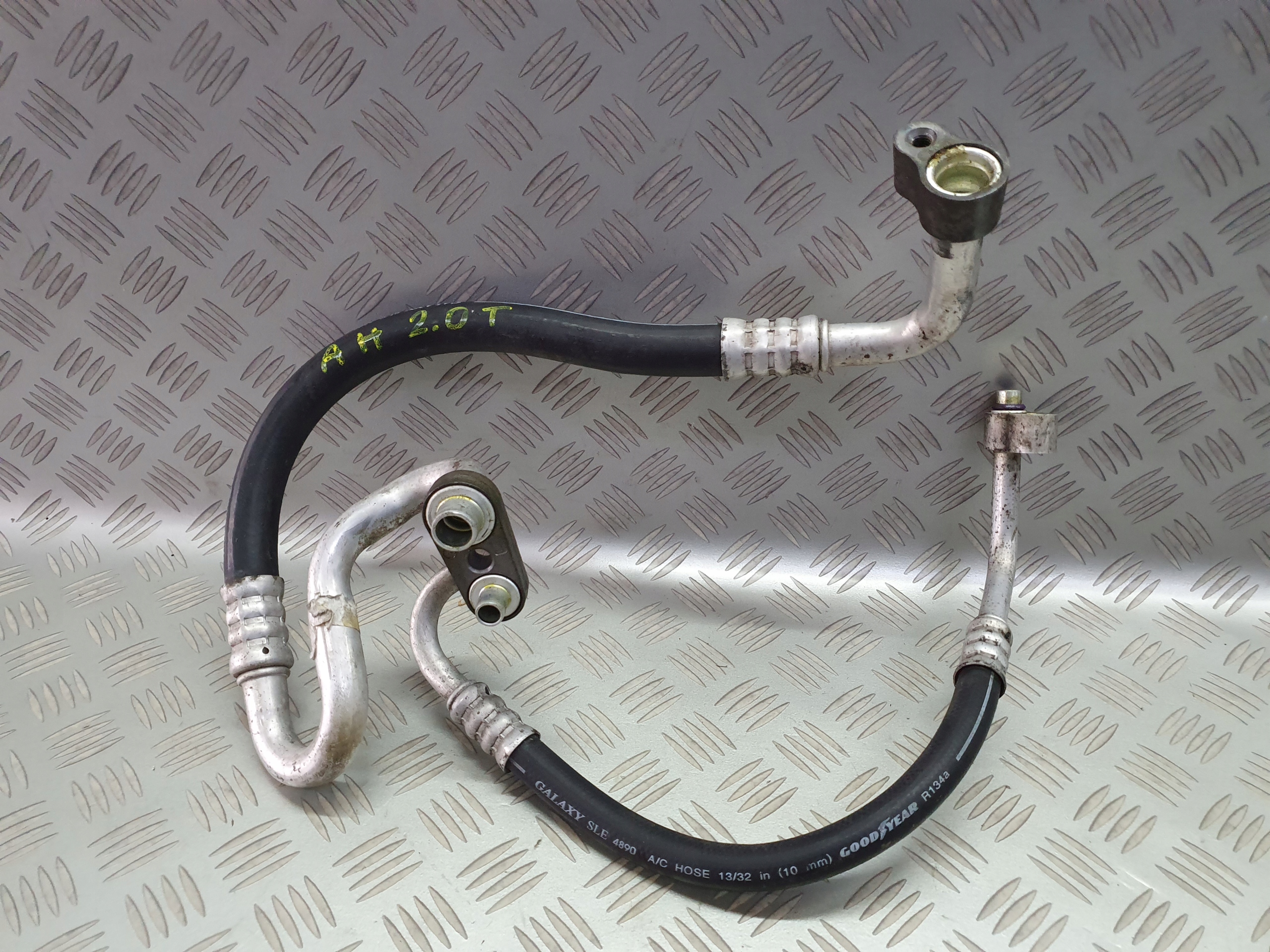 ТРУБОПРОВОД КОНДИЦИОНЕРА OPEL ASTRA H 2.0 TURBO