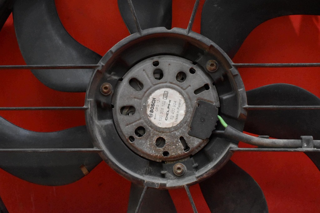 ventilátor 13250332 OPEL ASTRA 4 IV J 1.7 CDTI 110 KM 09-12