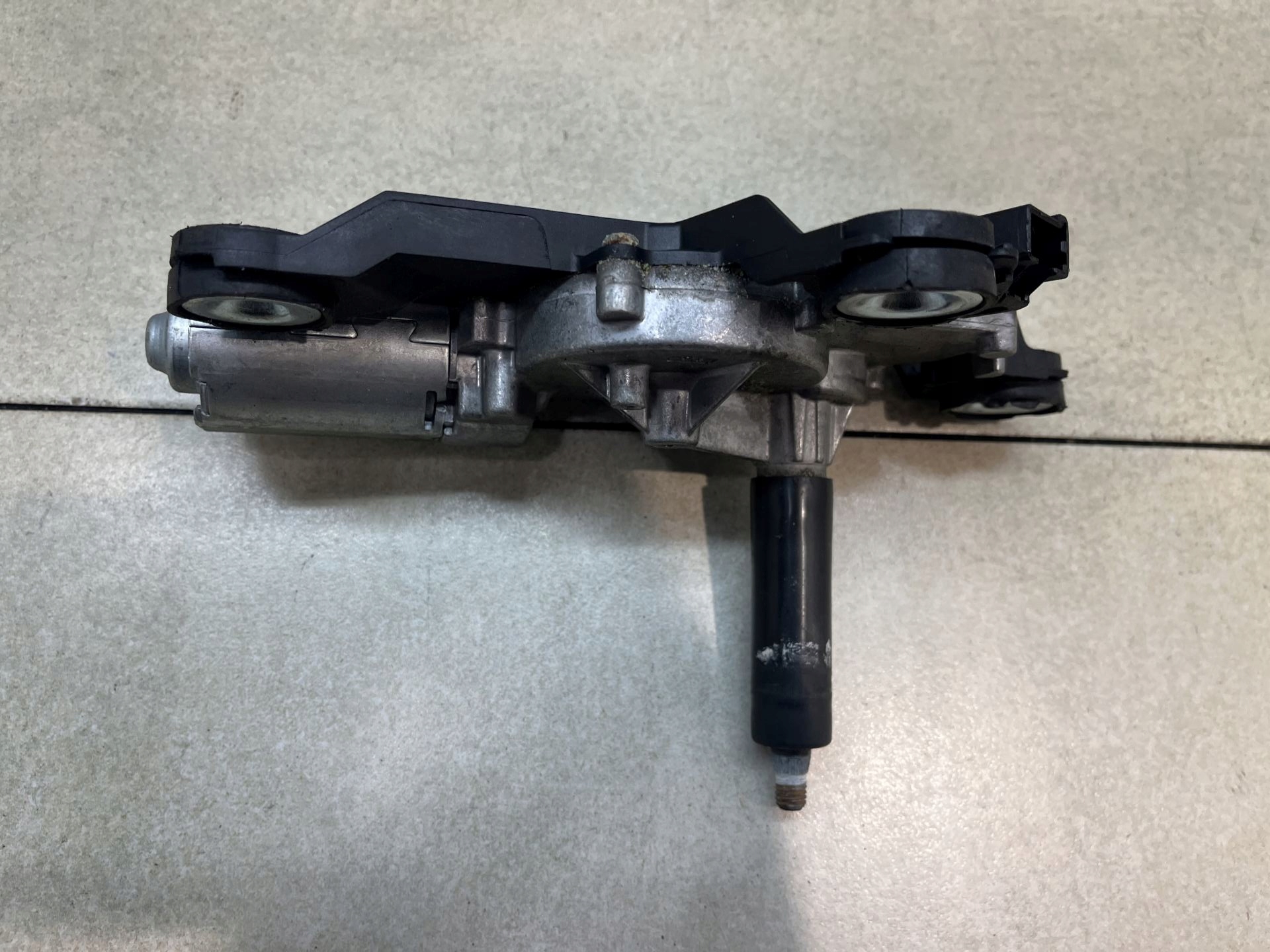 motor ablaktörlők far FOCUS C-MAX 1.6 16V B 3M51R17K441AE